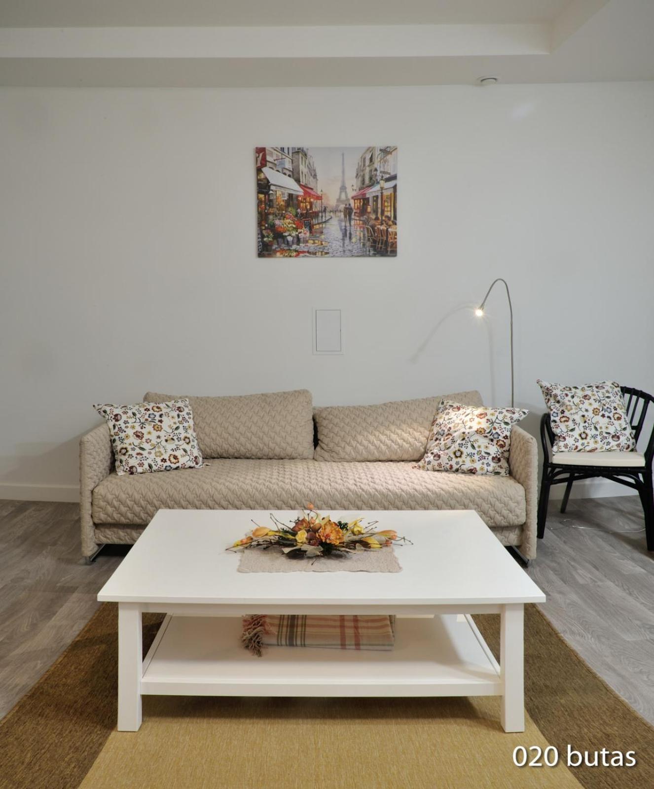 Six Apartment Simona view 2