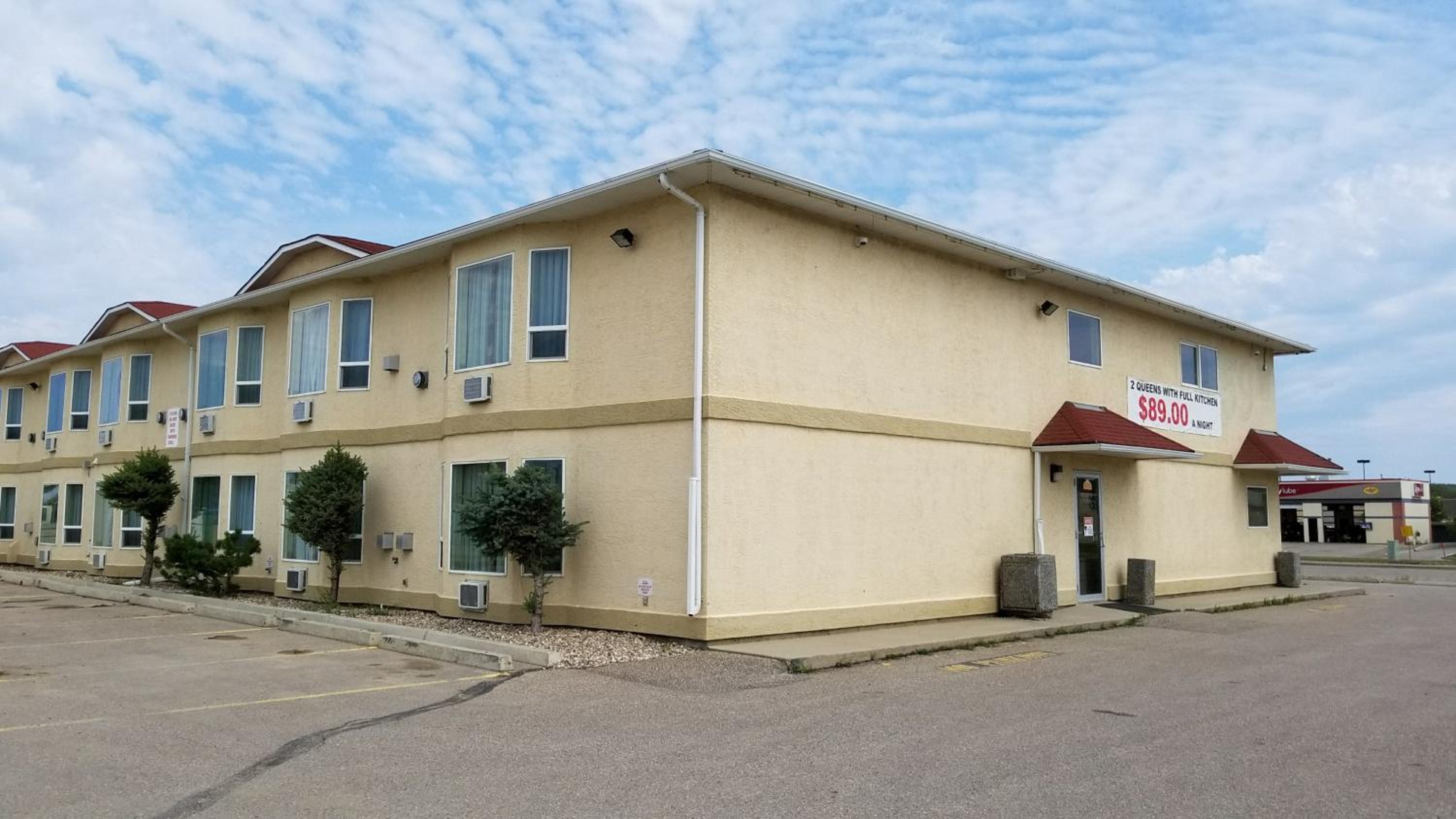 Western Budget Motel Cold Lake view 3
