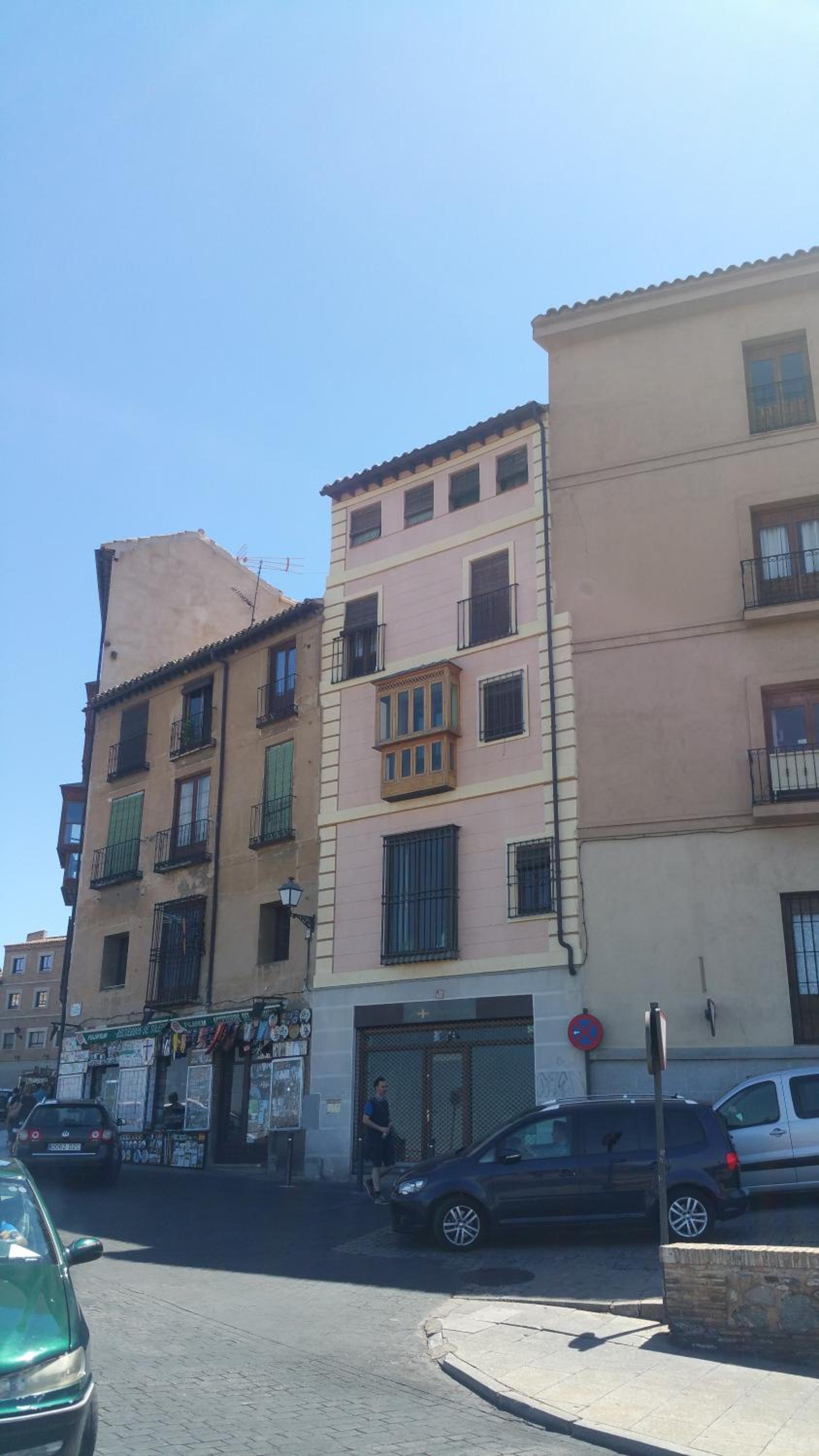 Toledo Flat, City Centre