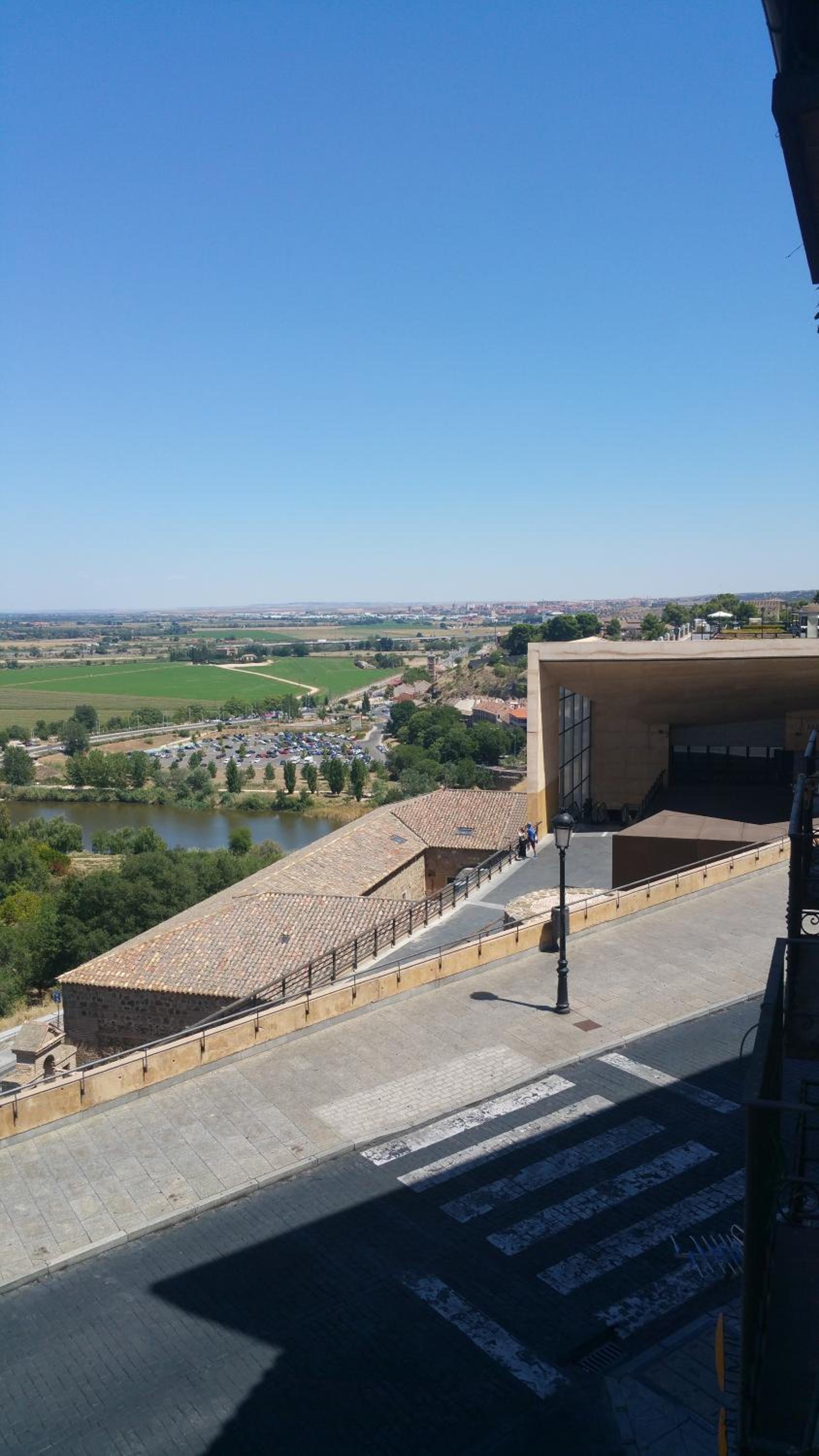 Toledo Flat, City Centre