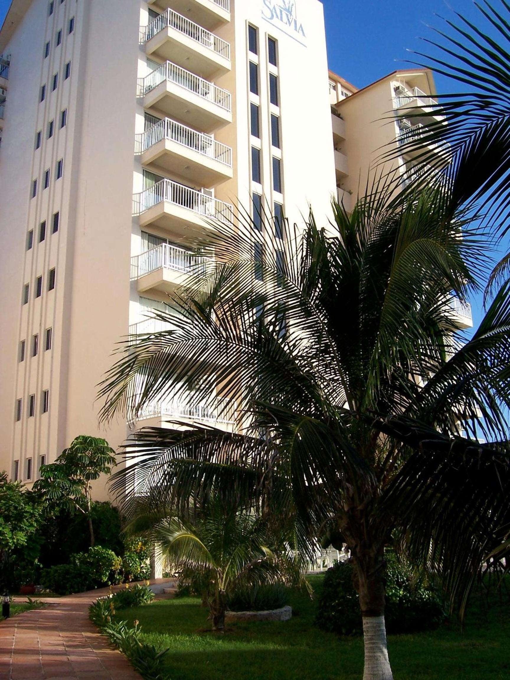 Salvia Cancun Aparts
