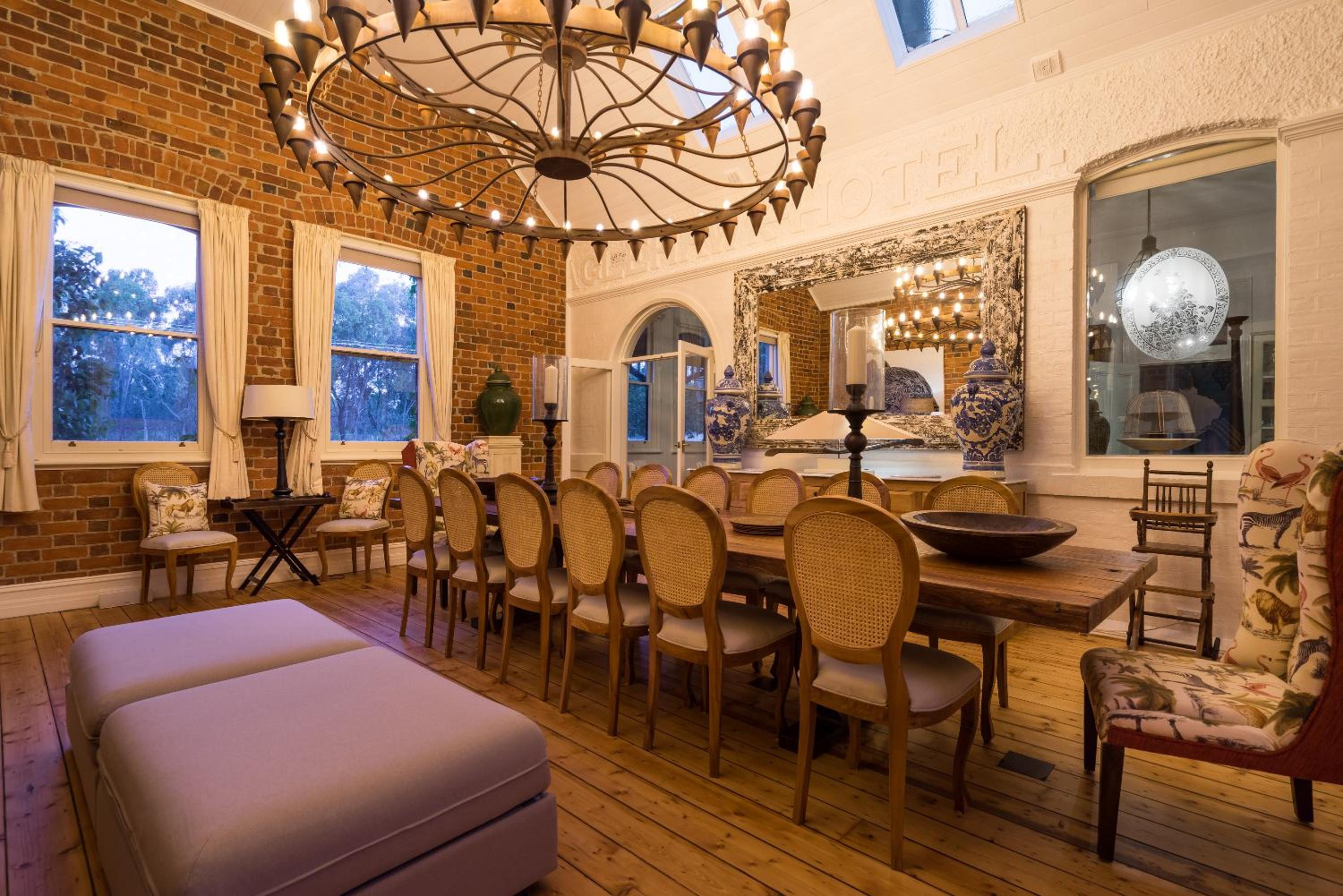The Eaglehawk Country House Hotel - Rent your own Hotel