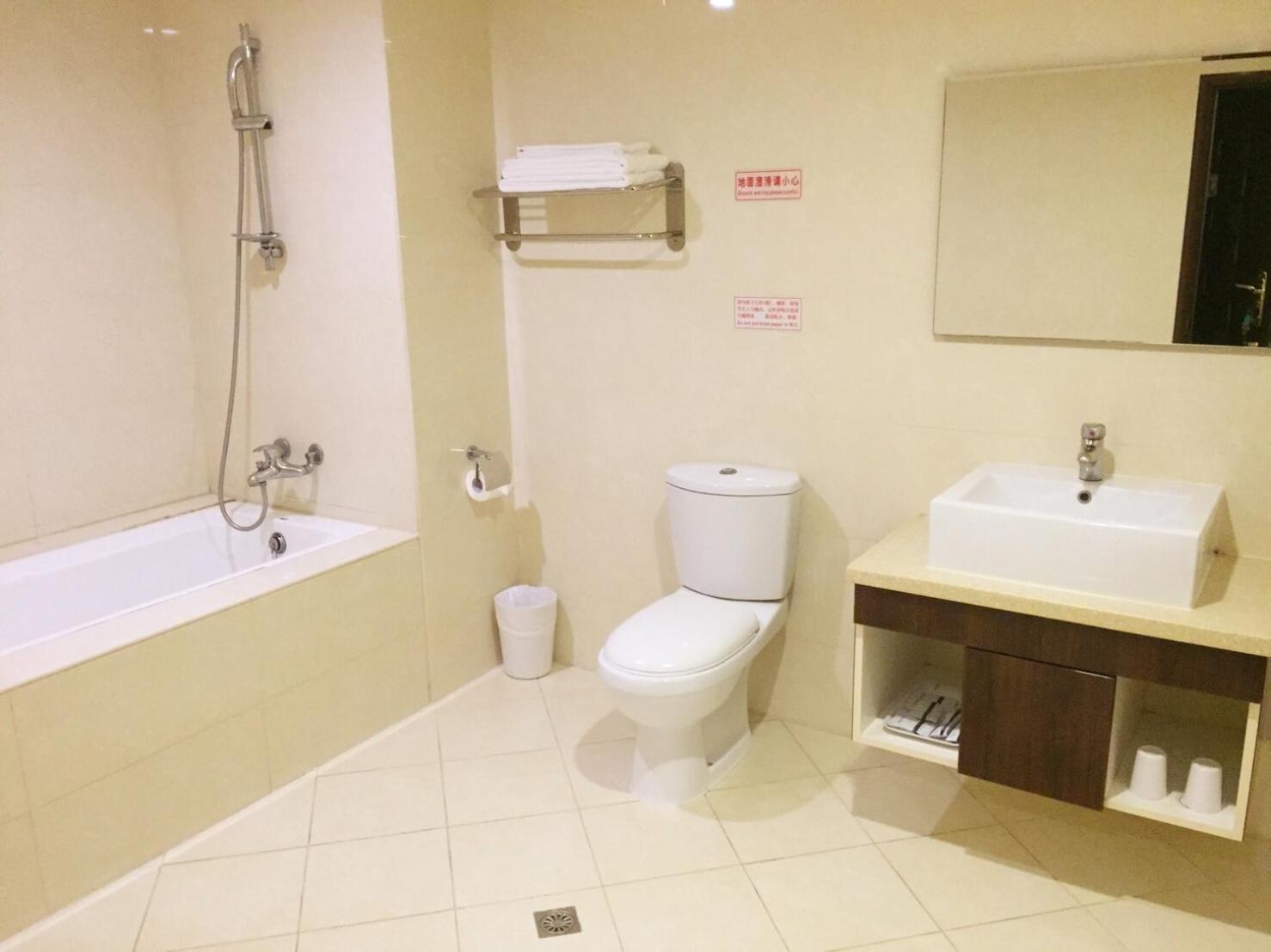Taoyuan Vacations - Metropolis Hotel - Property Image 8