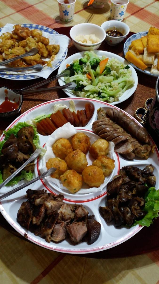 breakfast buffet