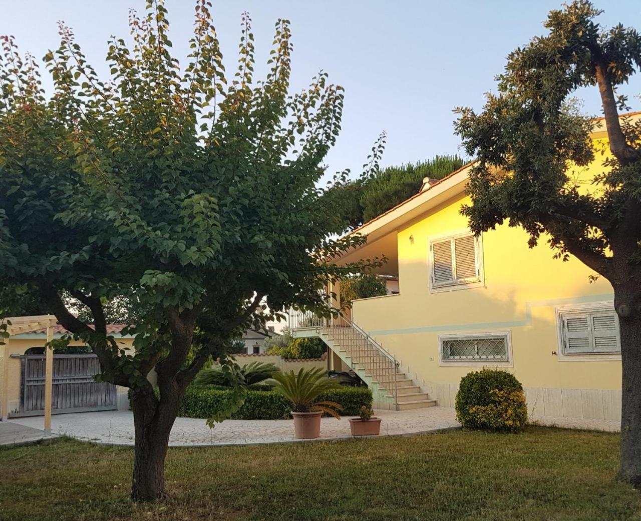 Hotel Clock's House - Image 1