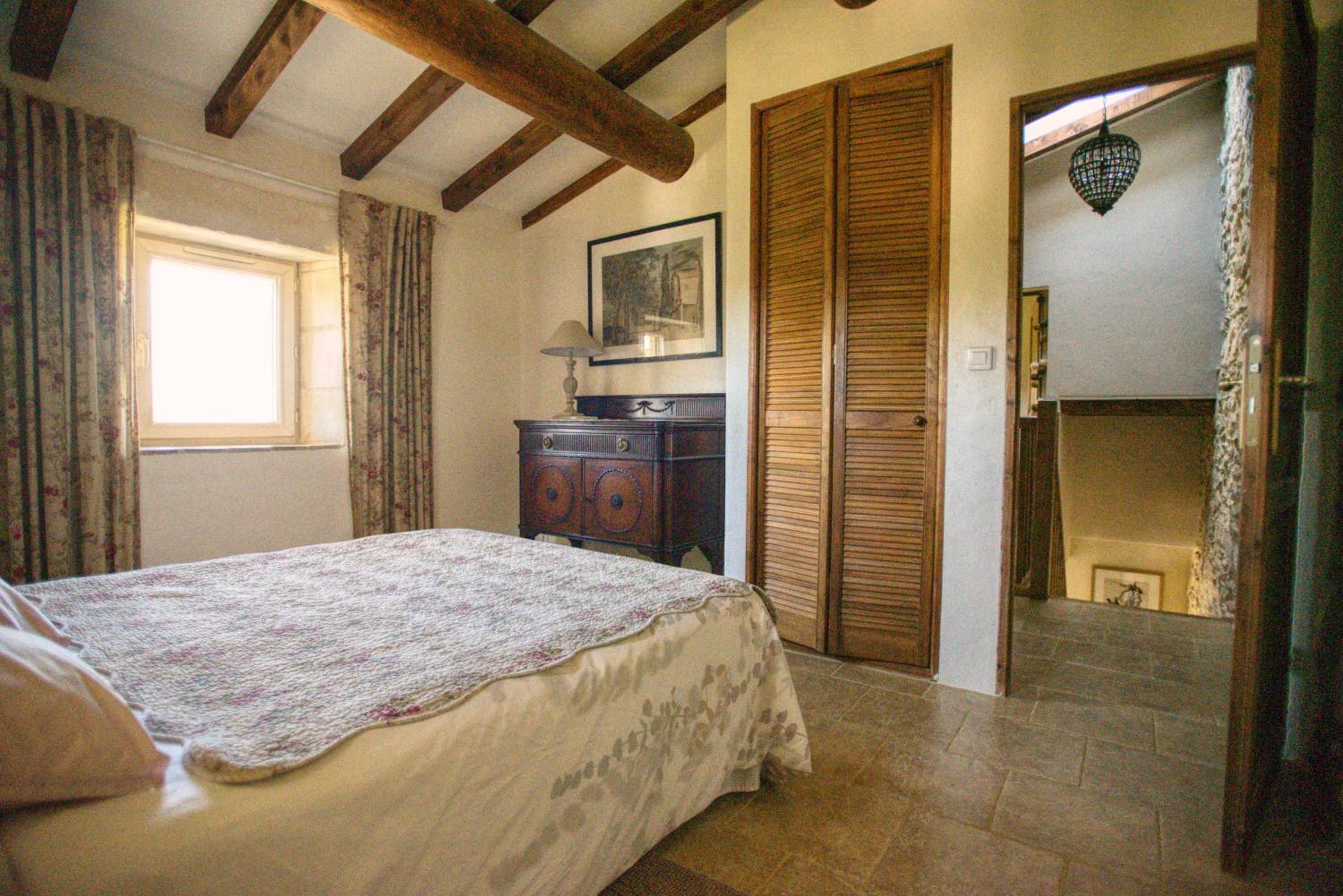 Maison de Charme dans Domaine 17ème view 3