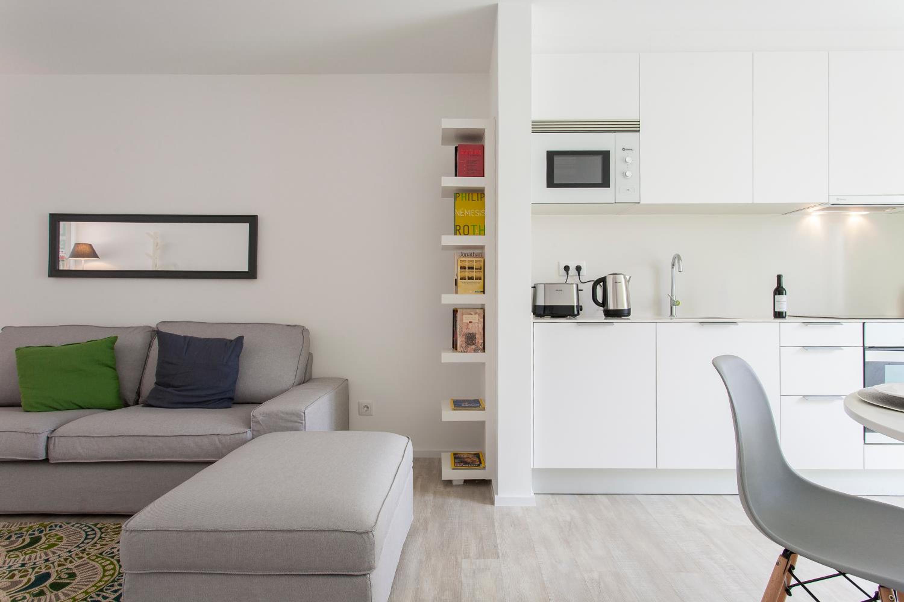Castelo Picão Apartments