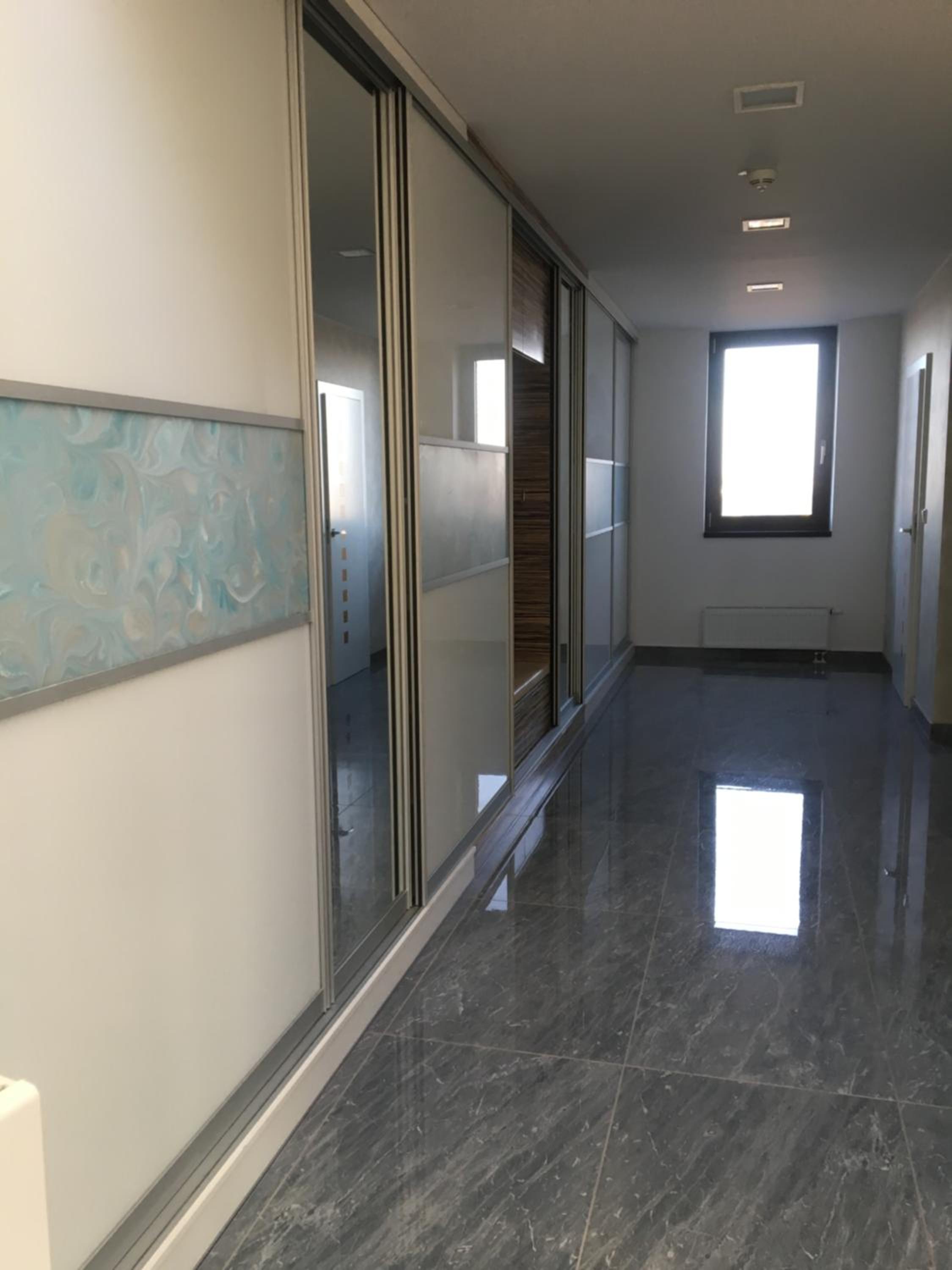 AZ Tower Apartment