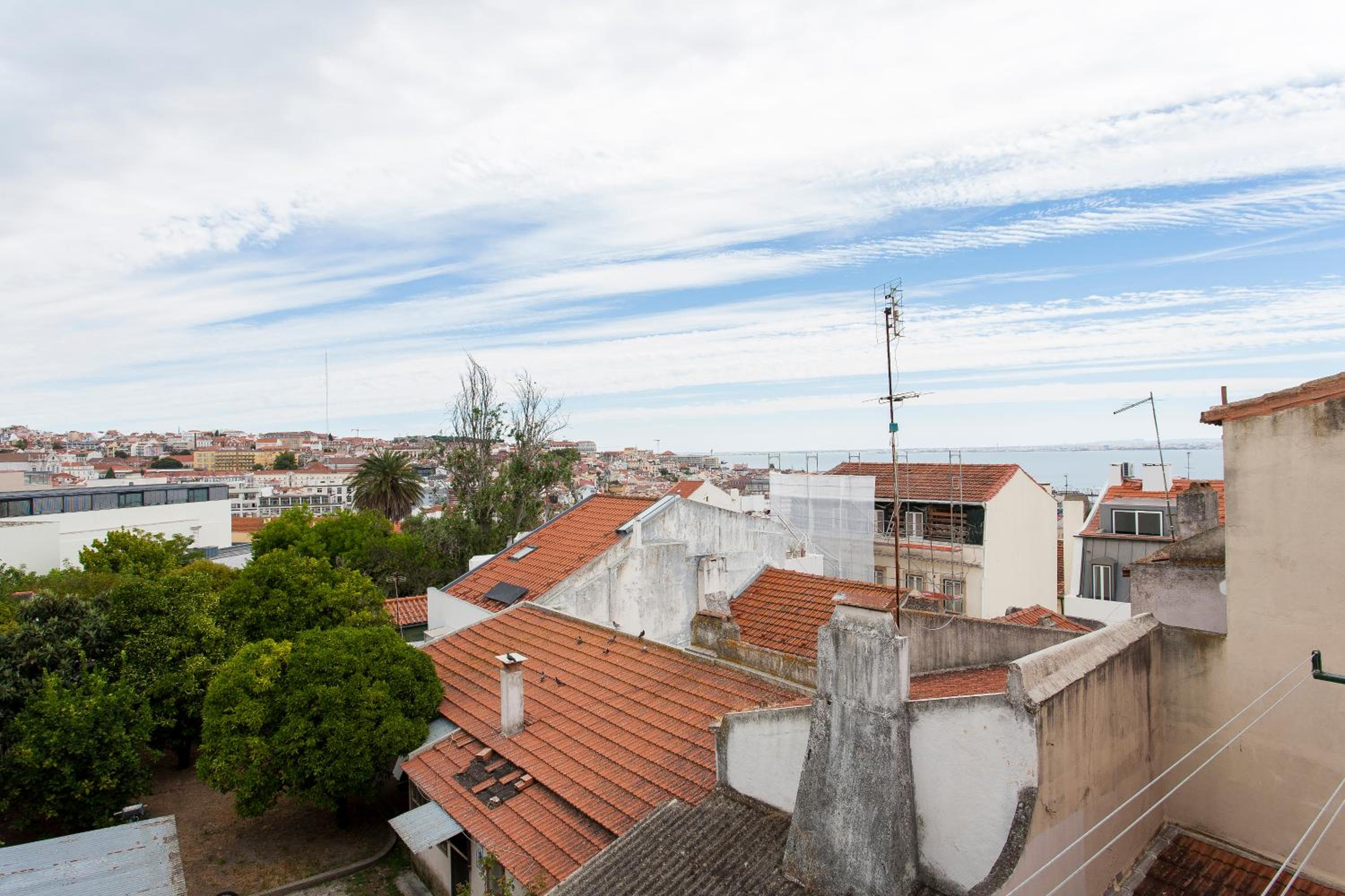 Castelo Picão Apartments