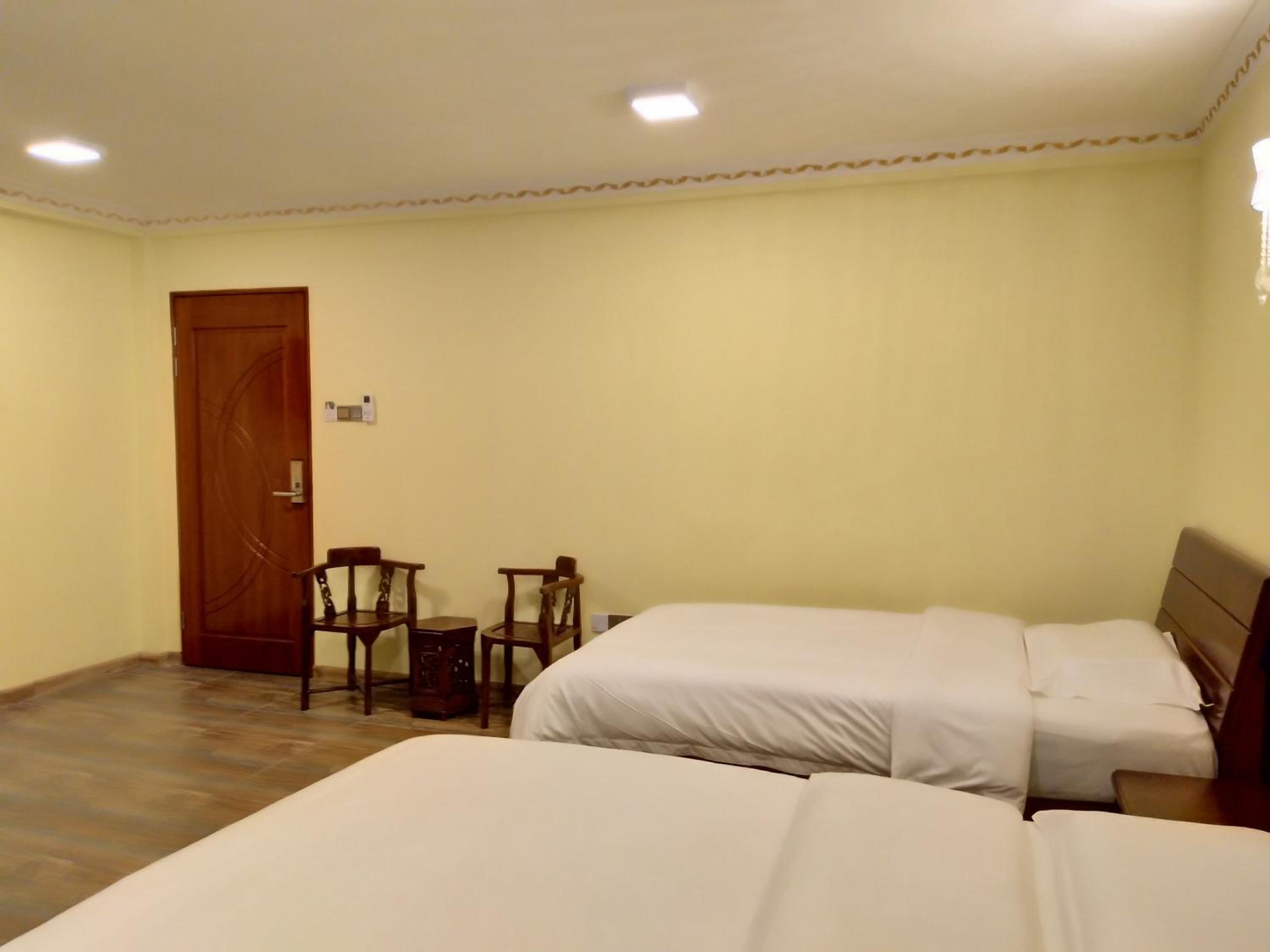 Uncle Ho Motel
