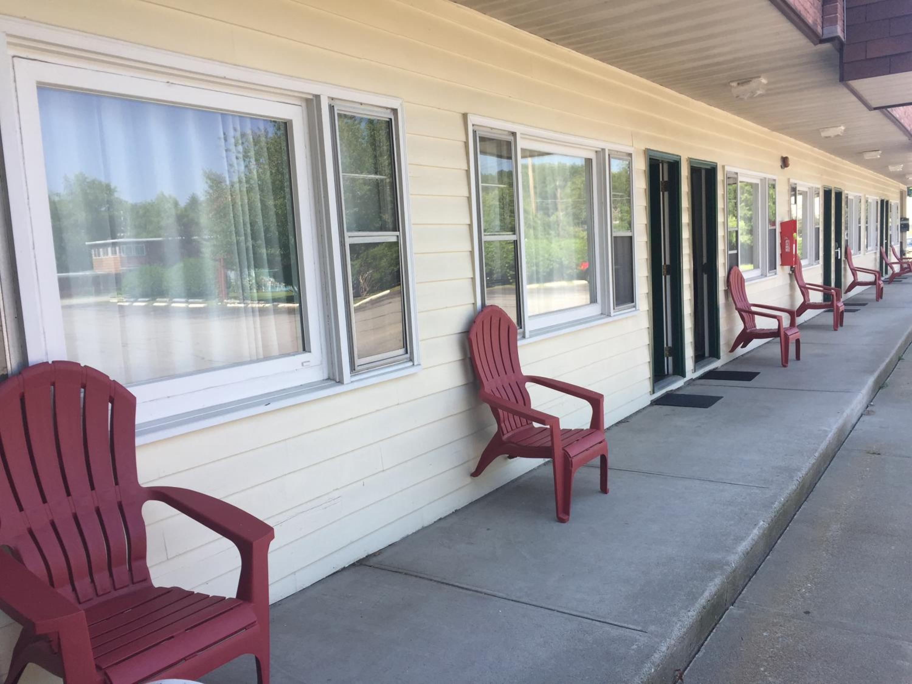 Brattleboro Vacations - The Black Mountain Inn - Property Image 55