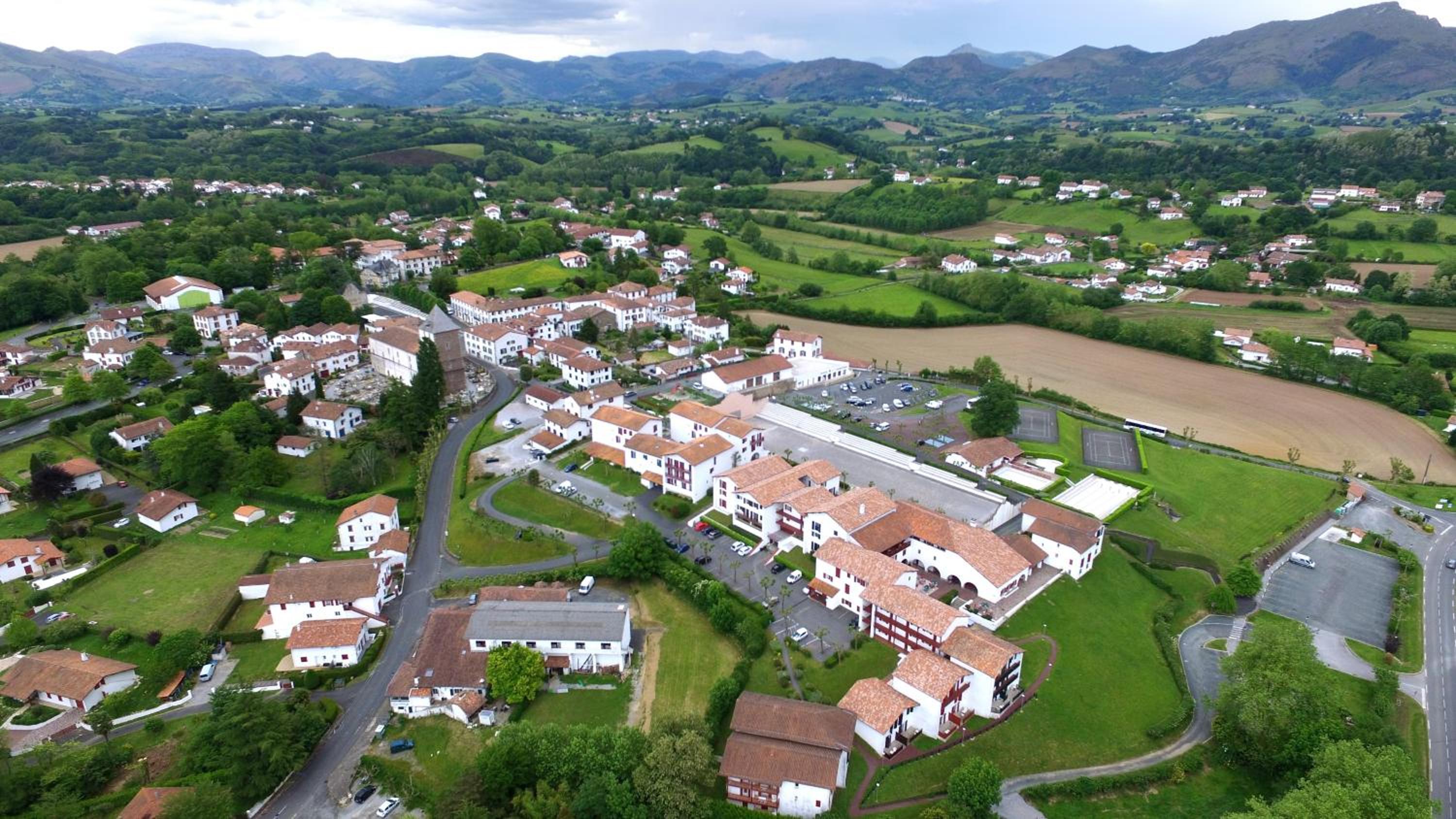 VVF Pays Basque Sare La Rhune view 2