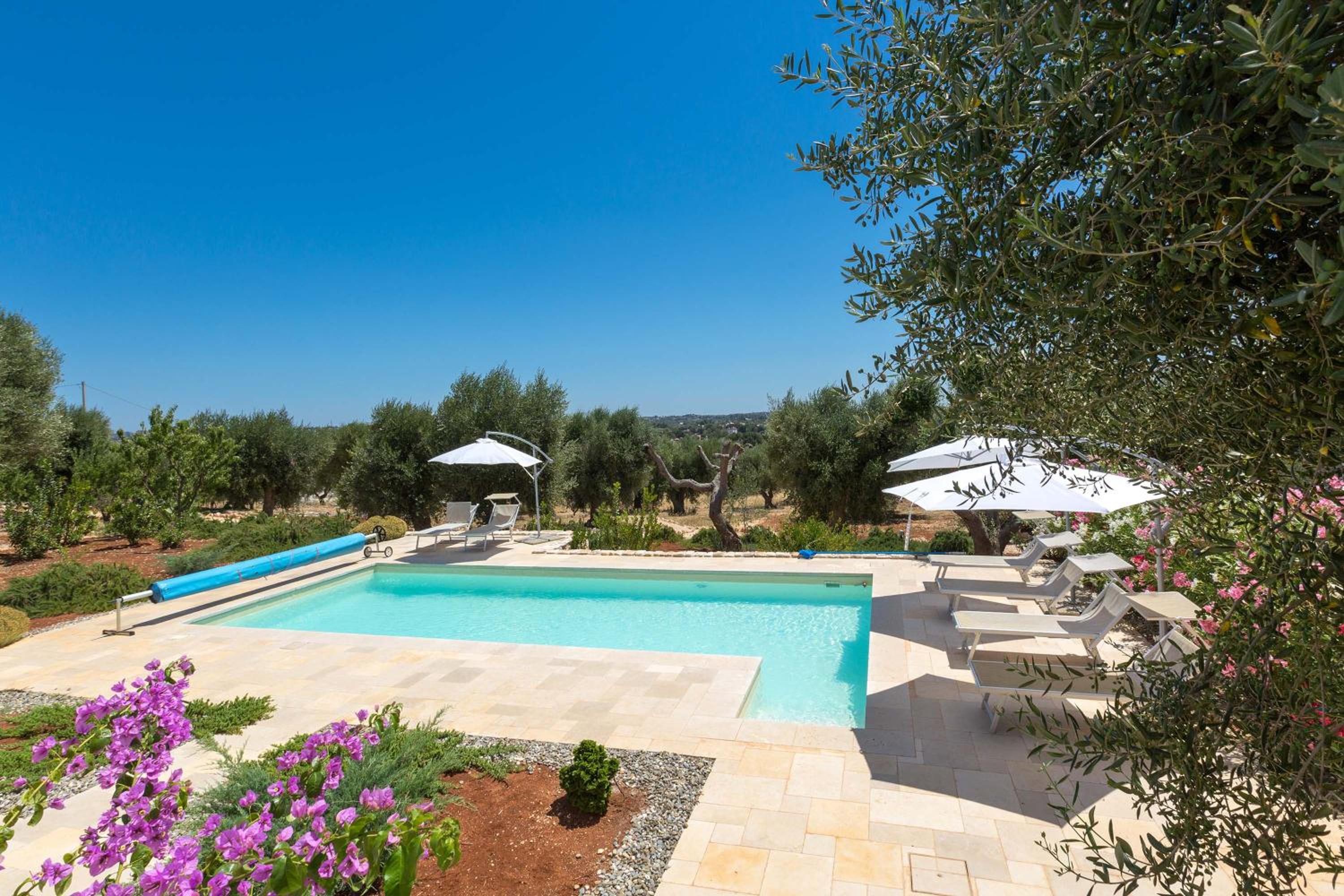 Villa Sogno Bianco by BarbarHouse view 2