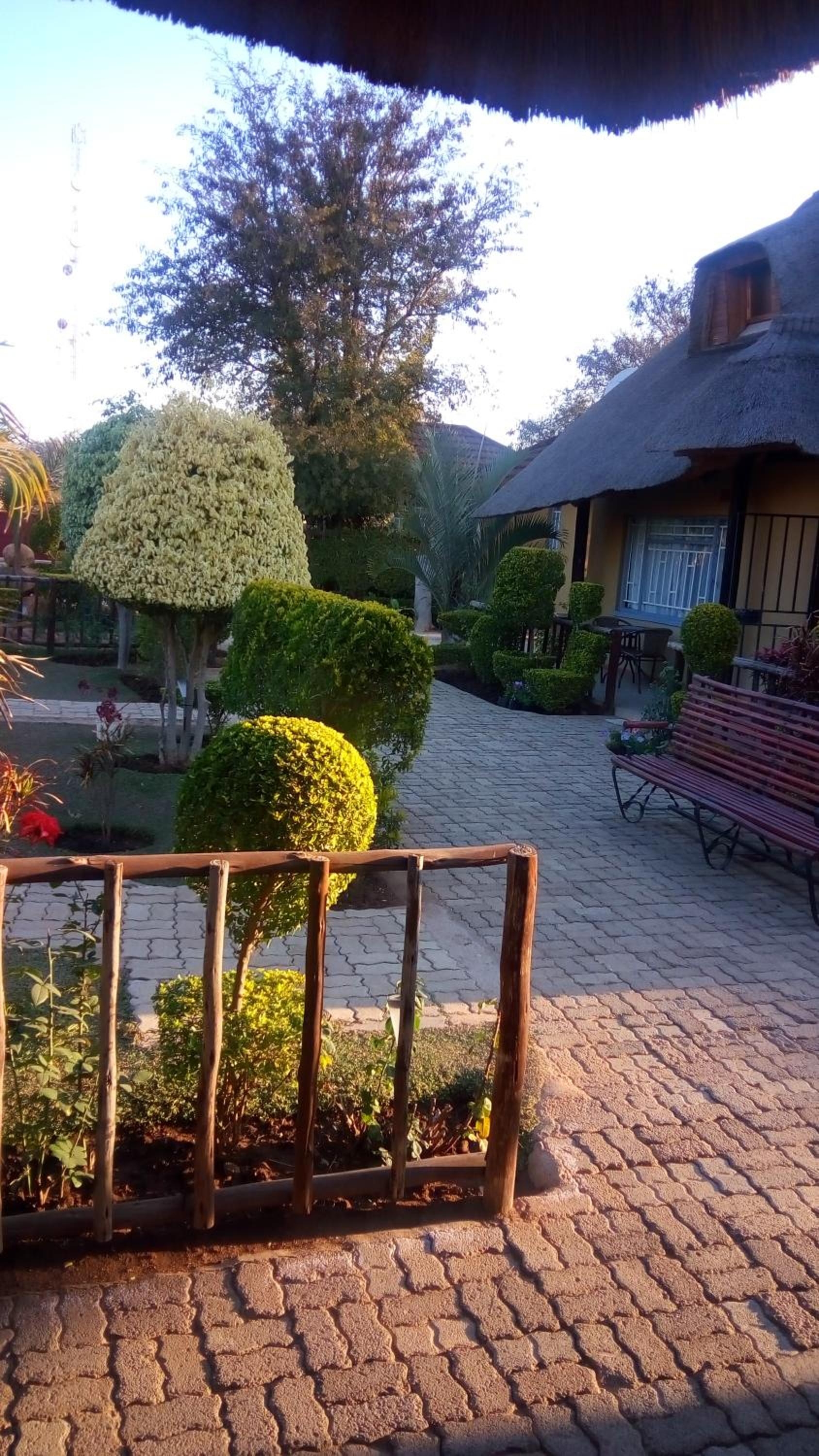 Thulamela Guest House Mahalapye
