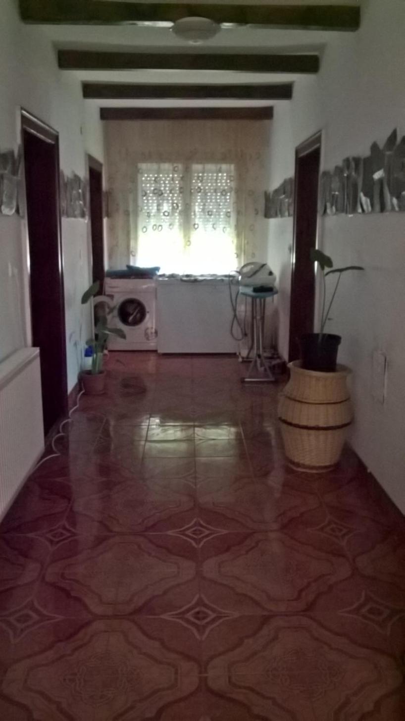 Photo 57