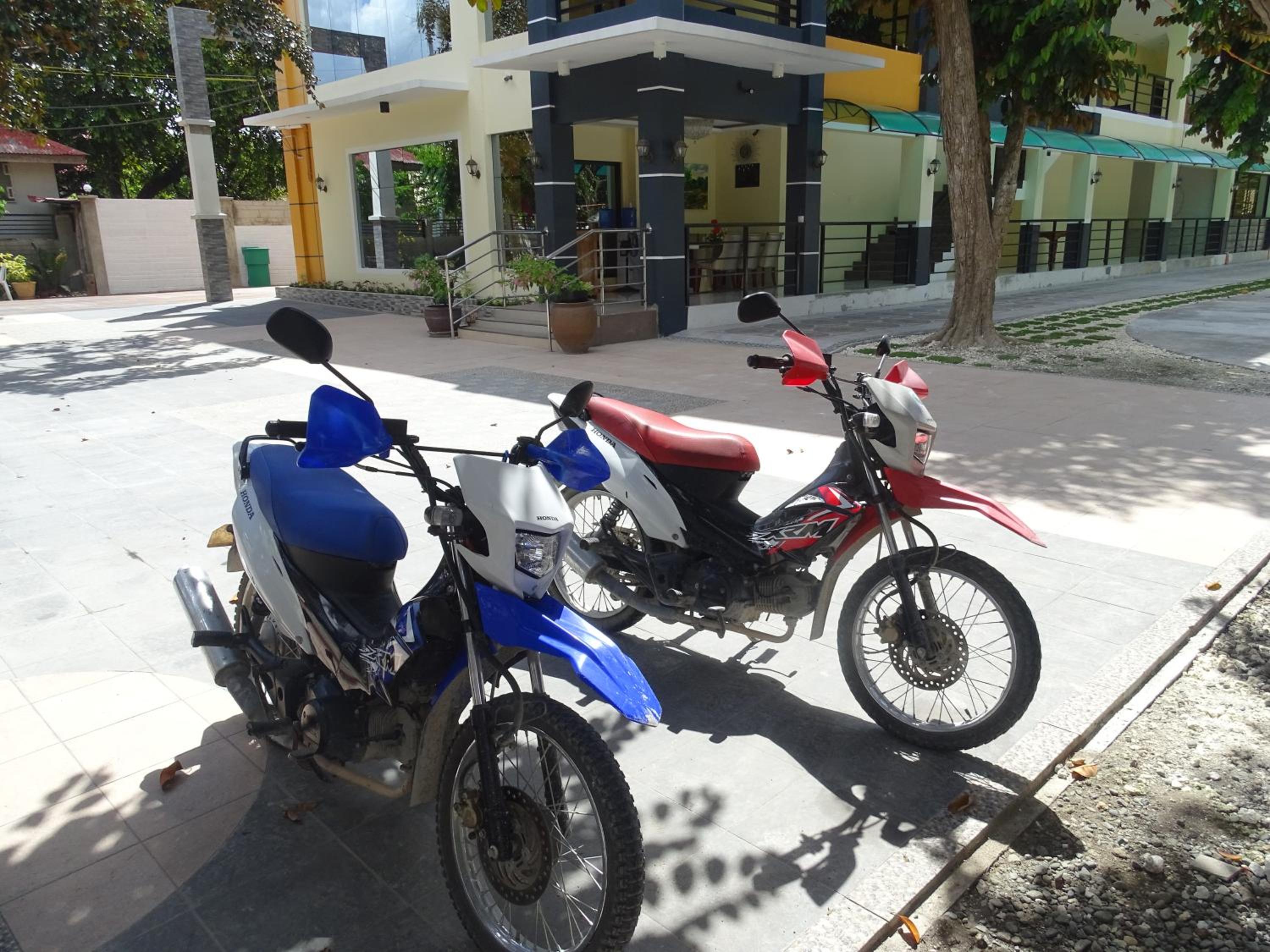 Photo 12