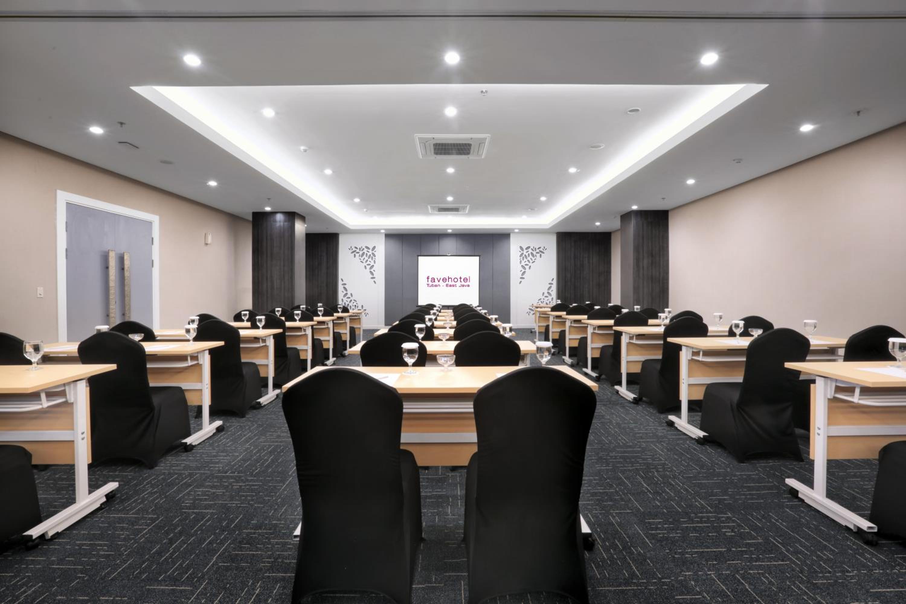 Tuban Vacations - favehotel Tuban - Property Image 5