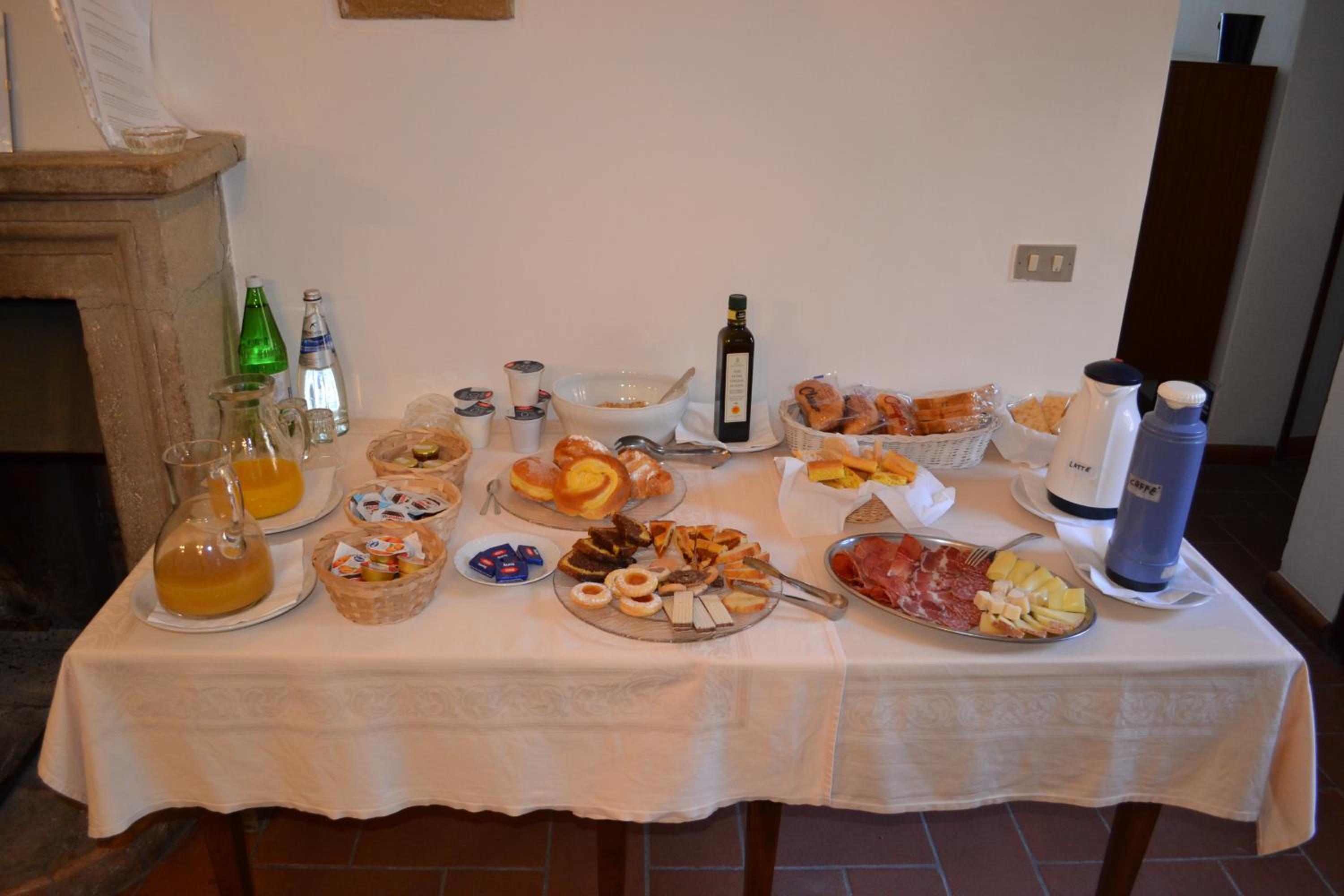 Agriturismo Montecorona view 4