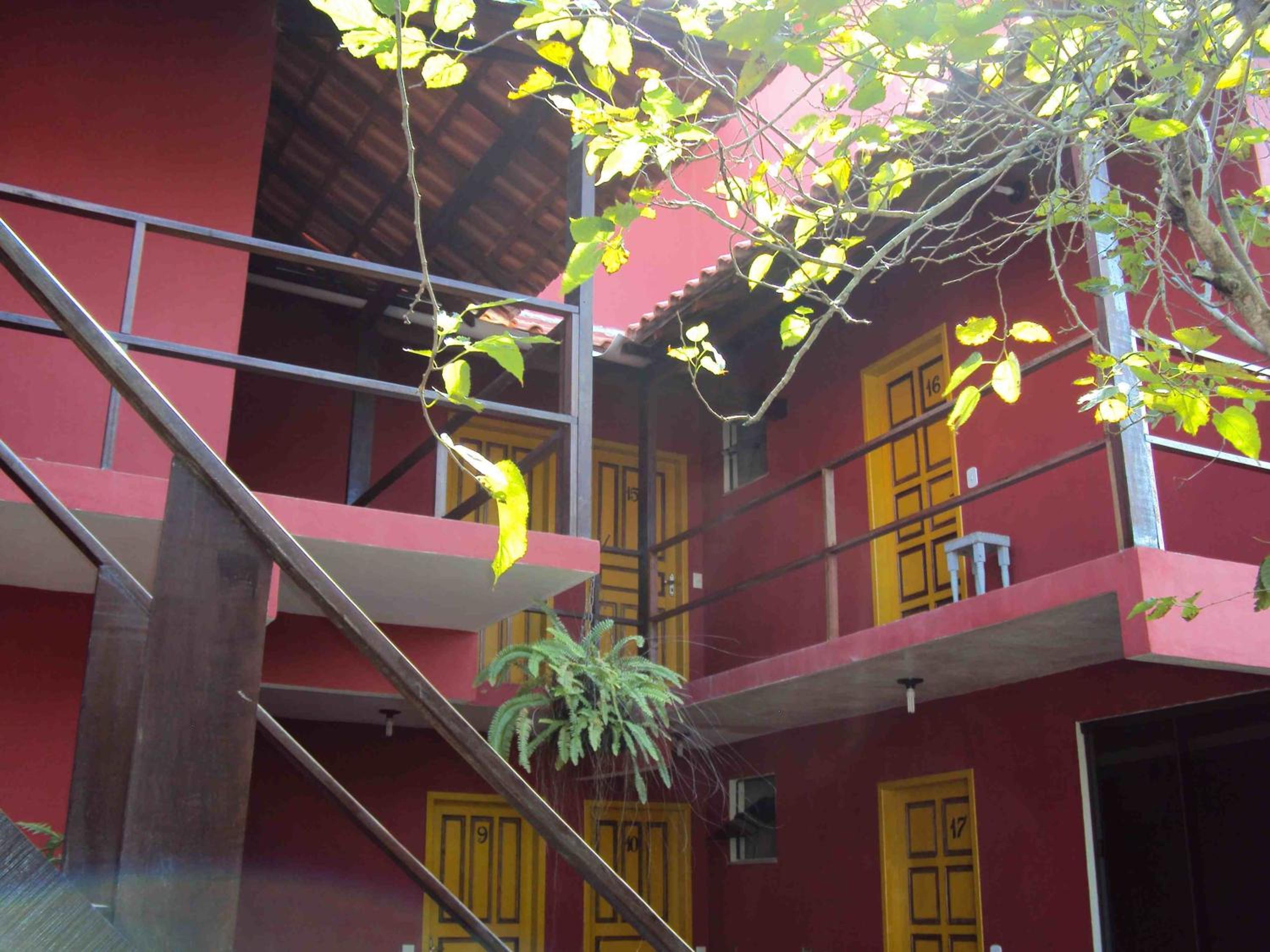 Skandalo Pub Pousada