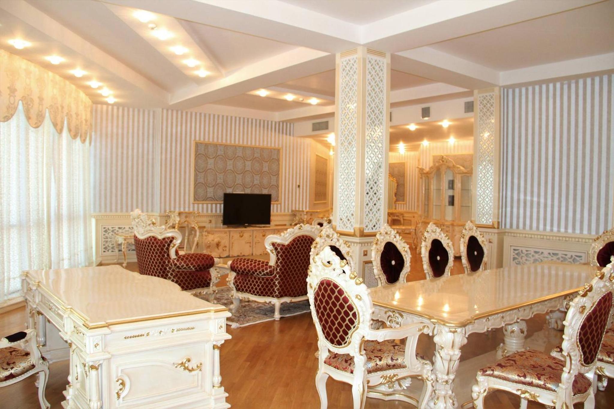 Spring Hotel