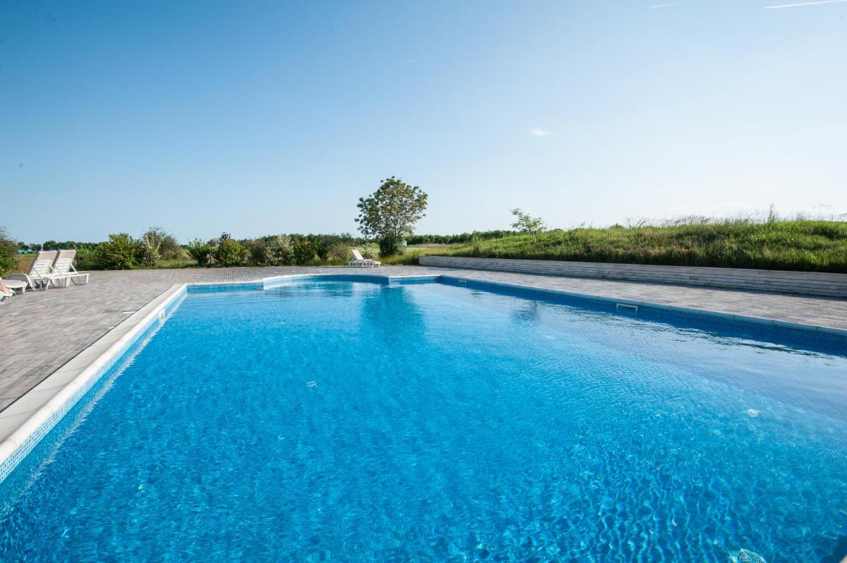 Balchik Vacations - Lighthouse Golf Apart ComplexVillas - Property Image 5