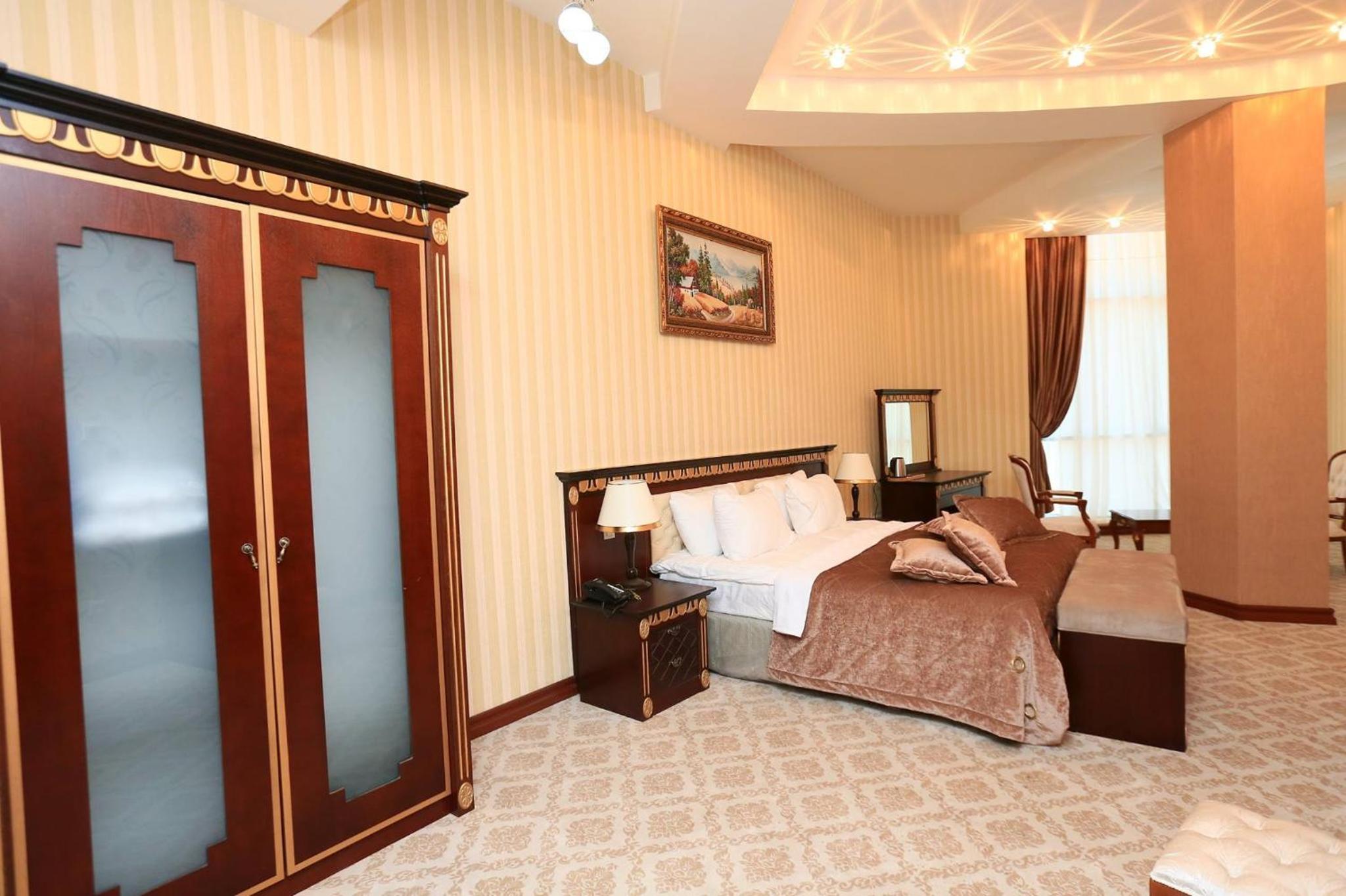 Spring Hotel