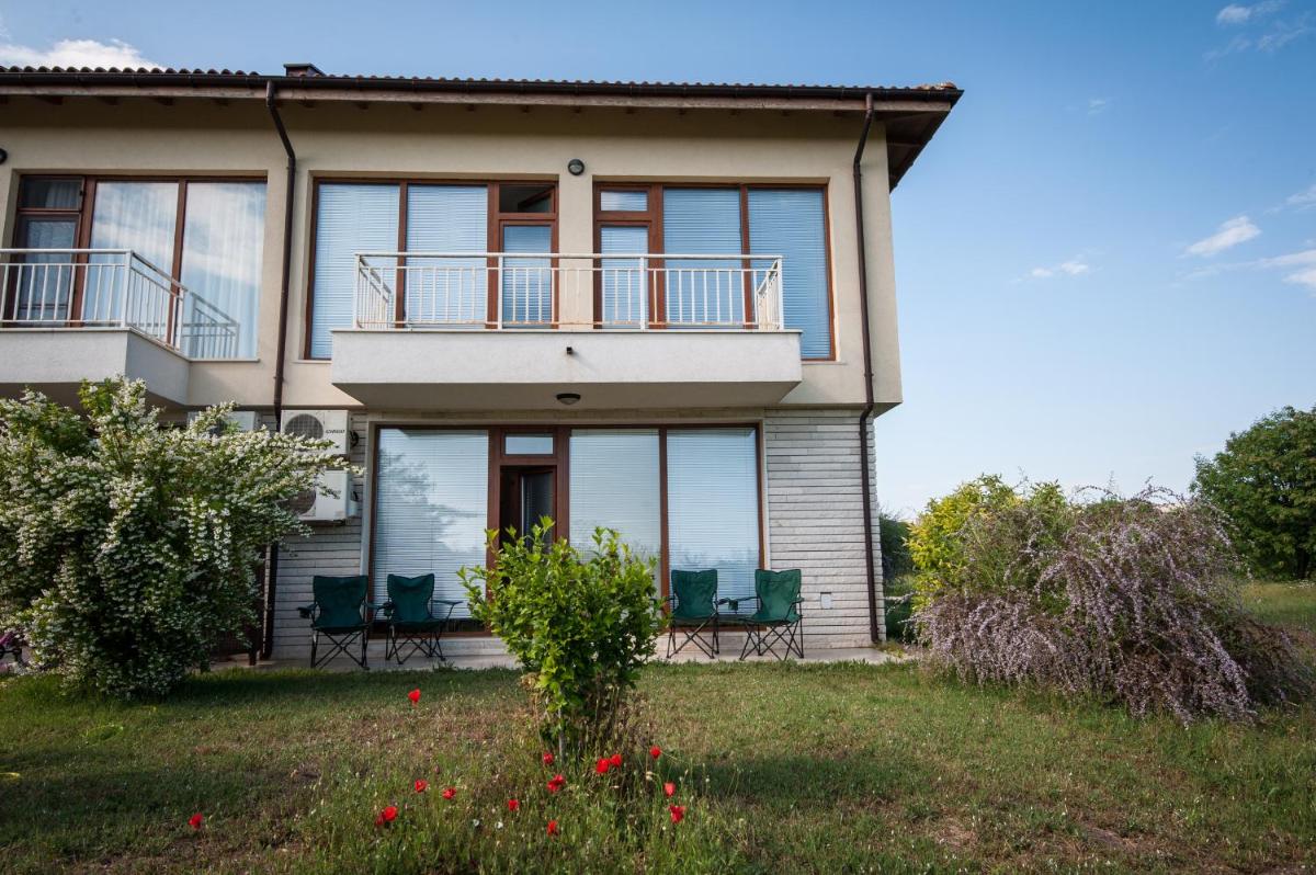 Balchik Vacations - Lighthouse Golf Apart ComplexVillas - Property Image 4