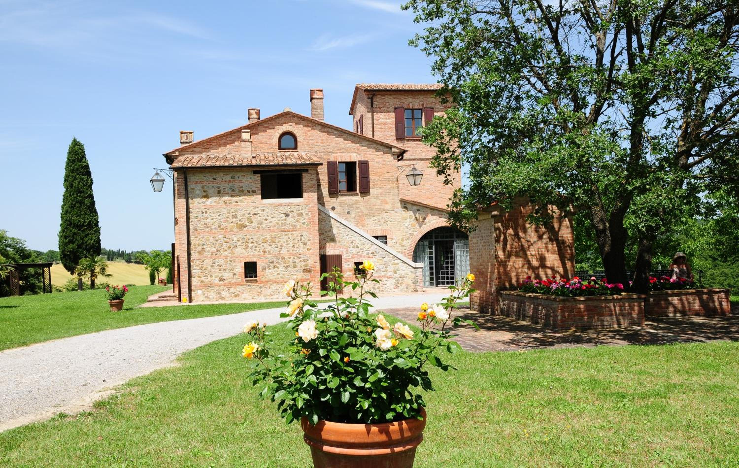 Agriturismo Chieteno con piscina e AC- Cetona view 2