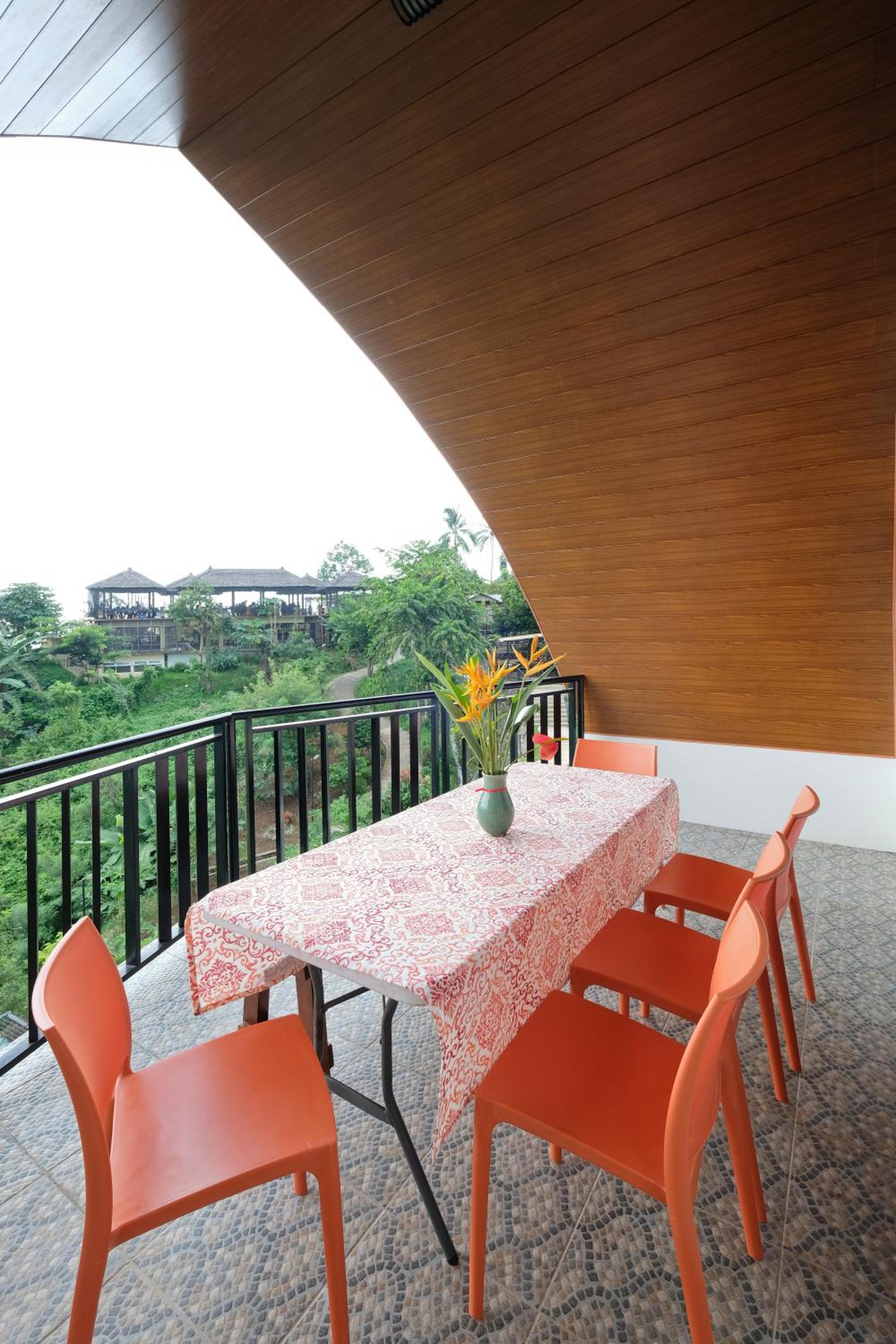 The Duyan House at Sinagtala Resort