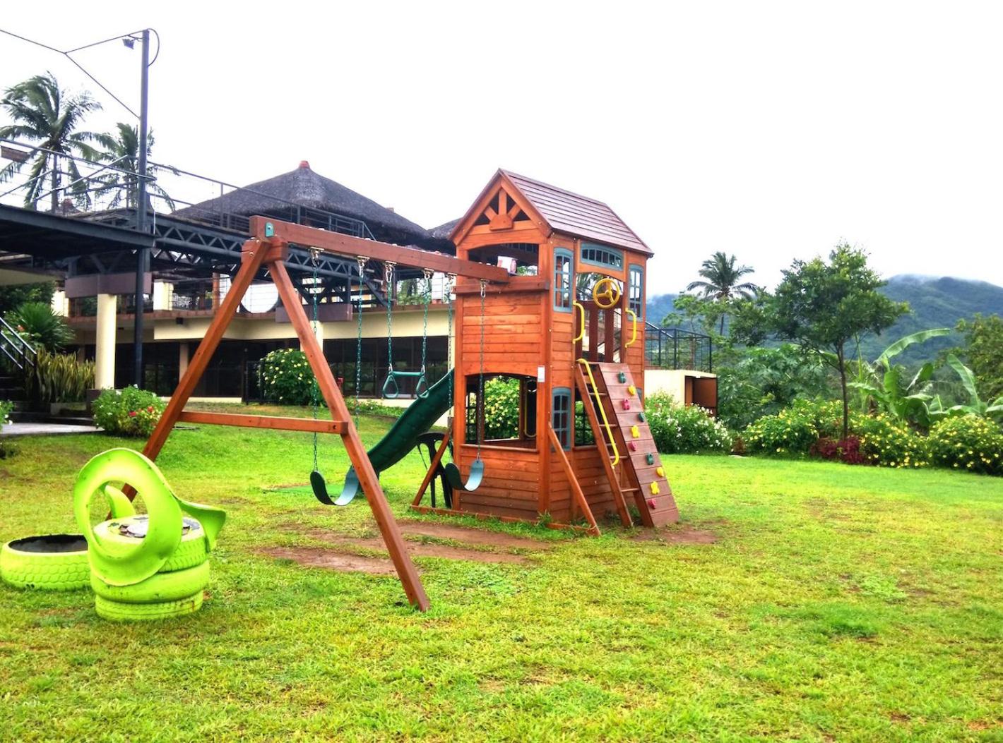 The Duyan House at Sinagtala Resort