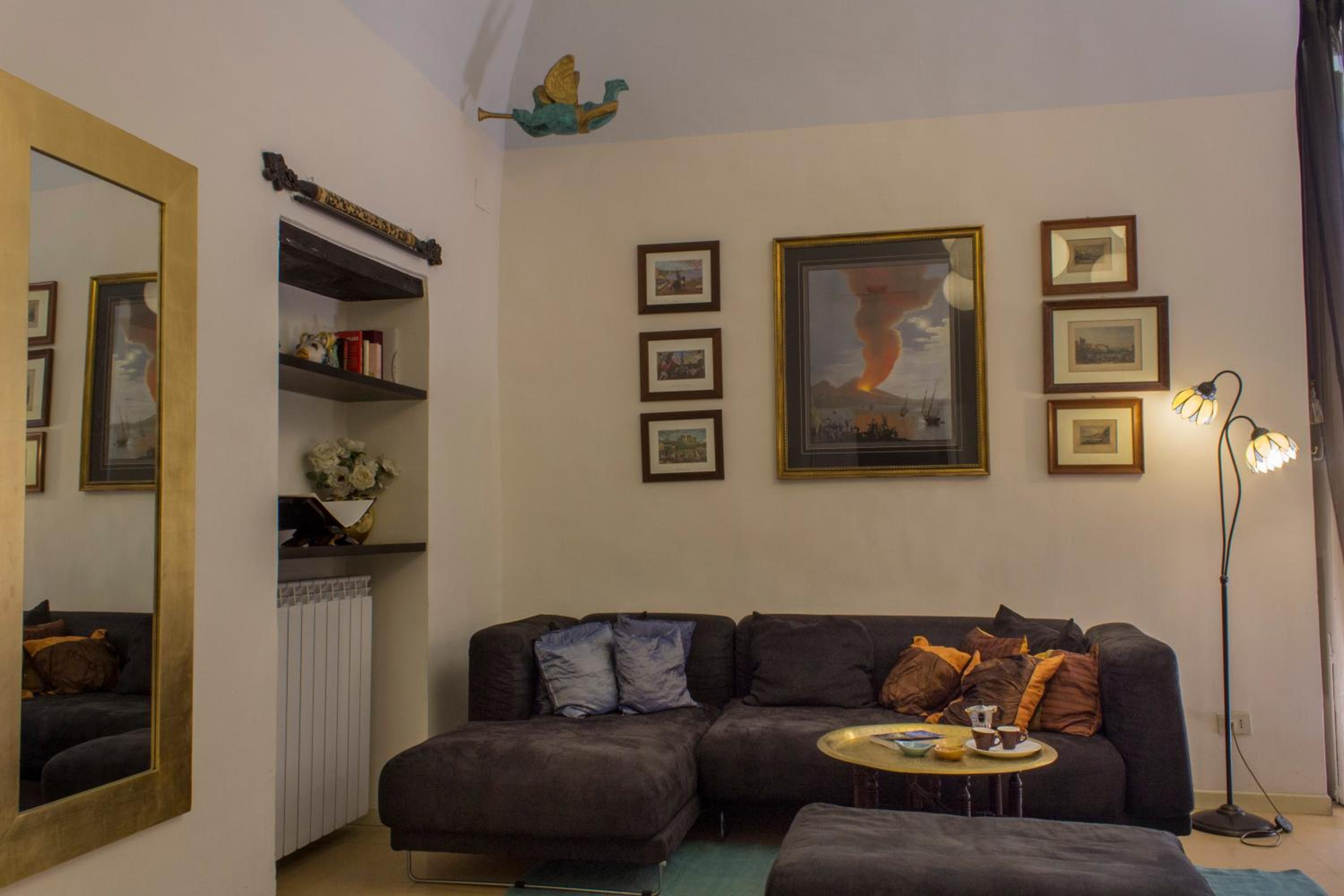 diLetto a Napoli en Naples — lounge