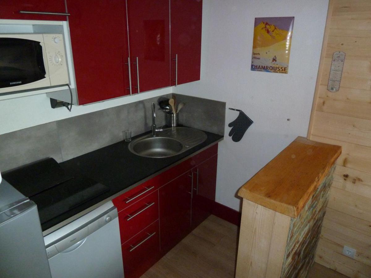 Photo 6