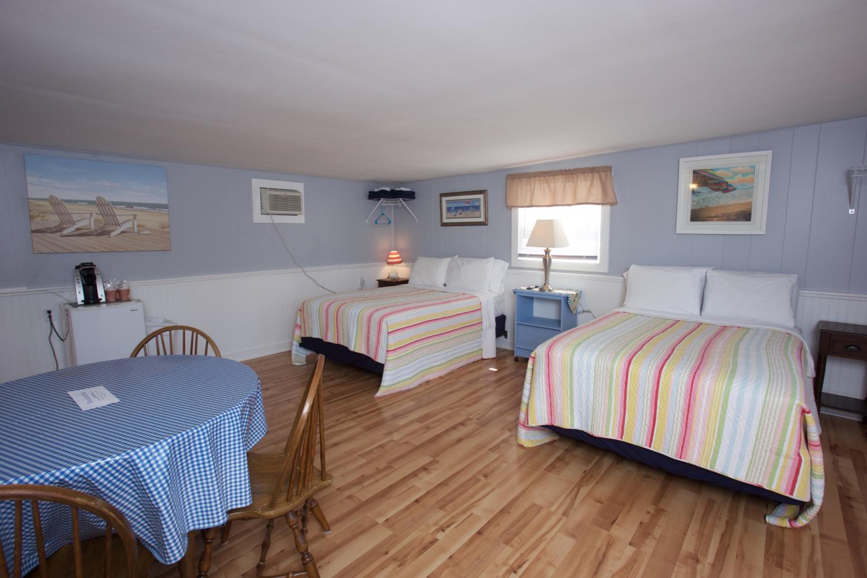 Drake's Island Resort Cottages - Property Image 18