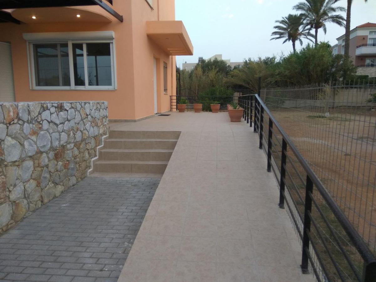 House Near the Sea view 4