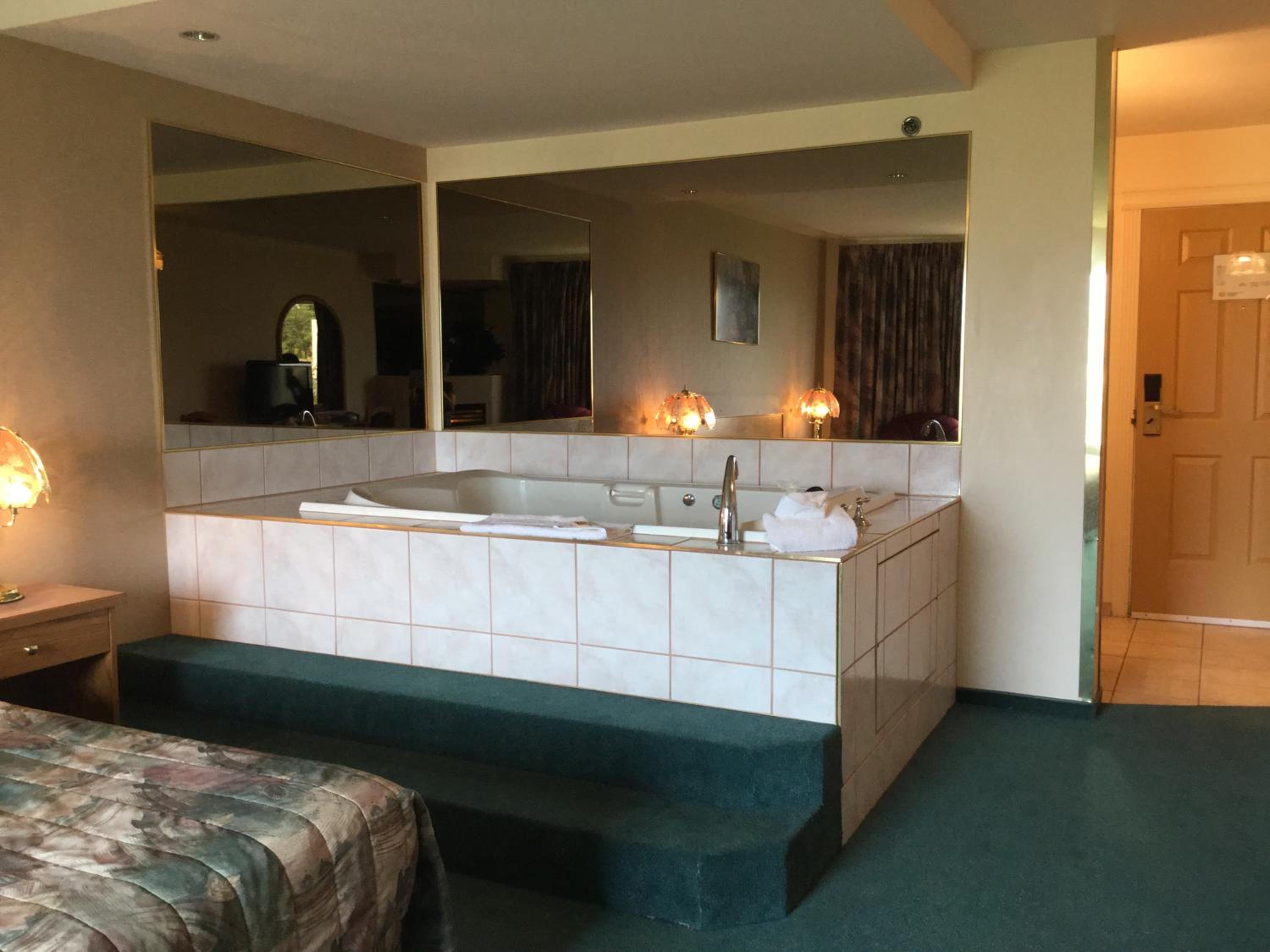 Red Deer Vacations - Western Budget Motel East Red Deer - Property Image 10