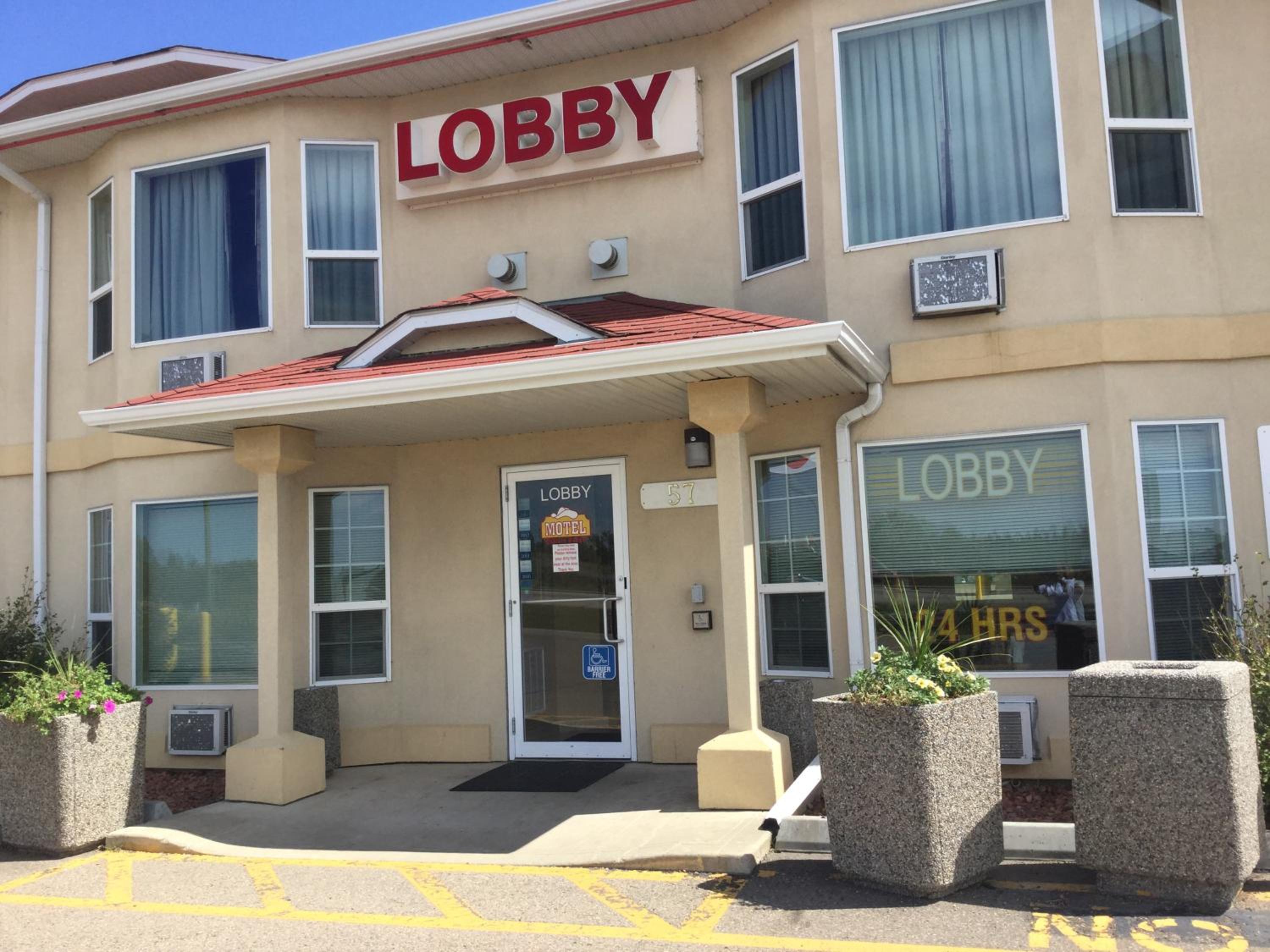 Red Deer Vacations - Western Budget Motel East Red Deer - Property Image 1