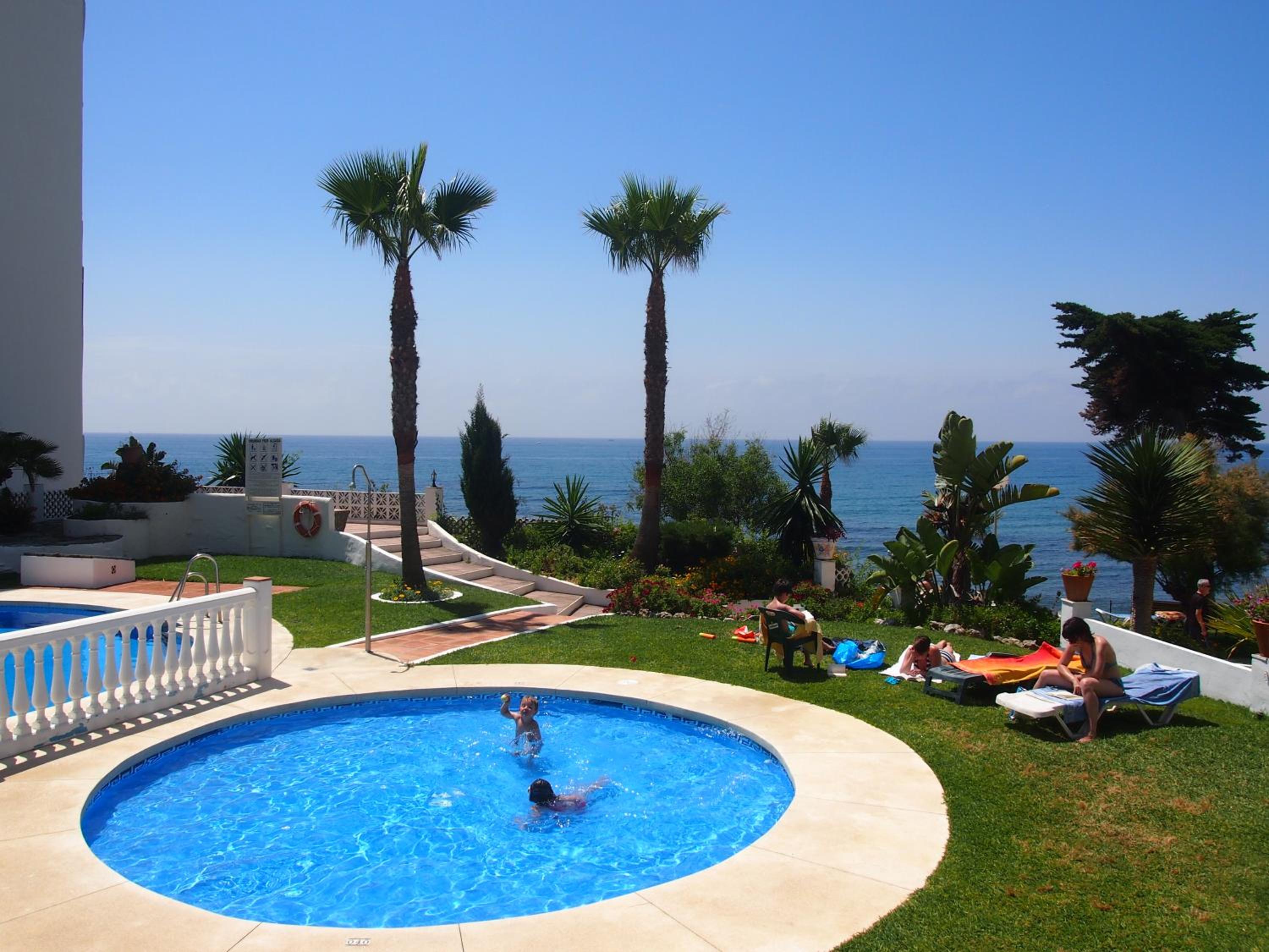 Gem by the beach Calahonda view 4