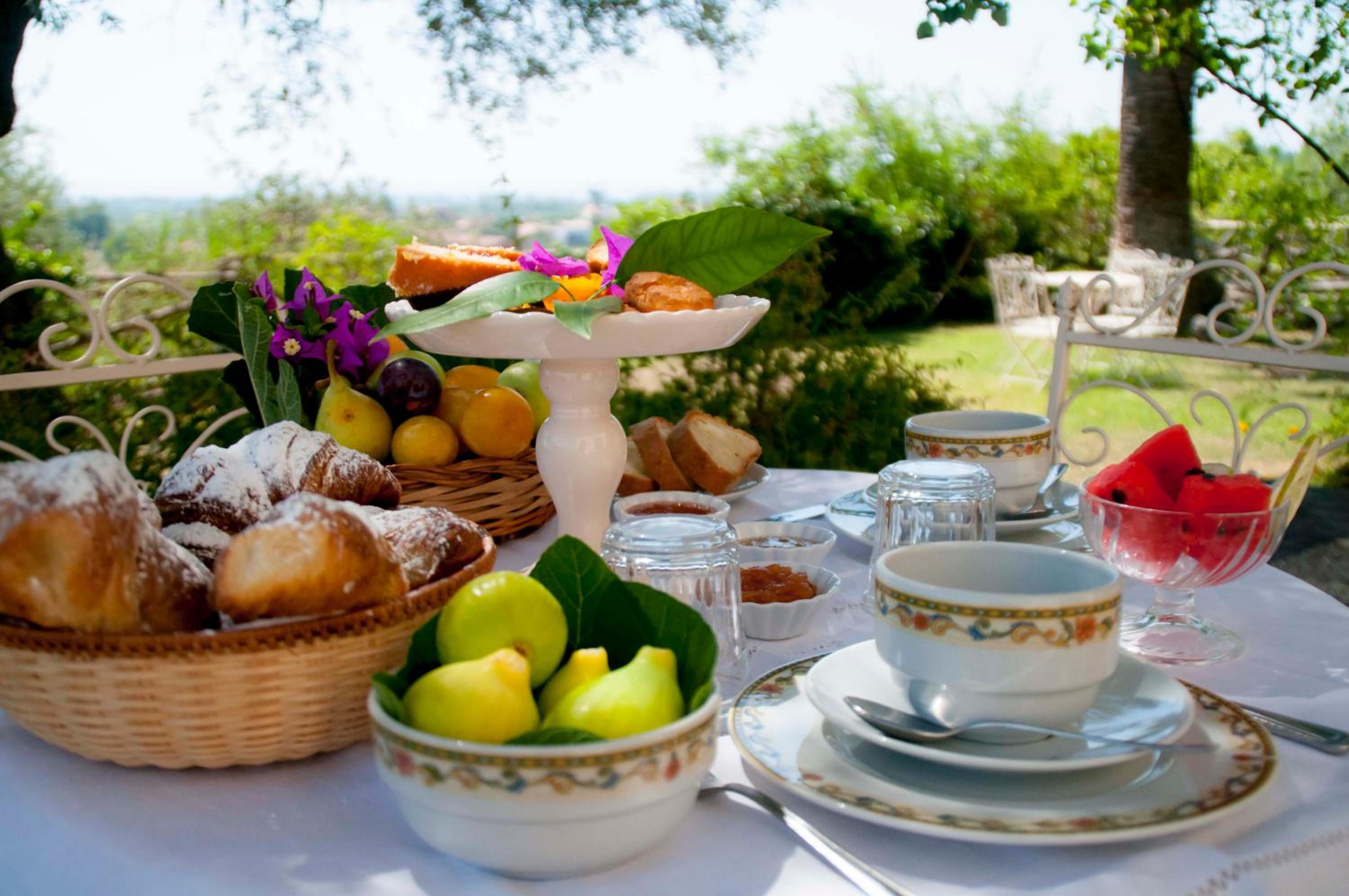 Antico Borgo Etneo Country Hotel