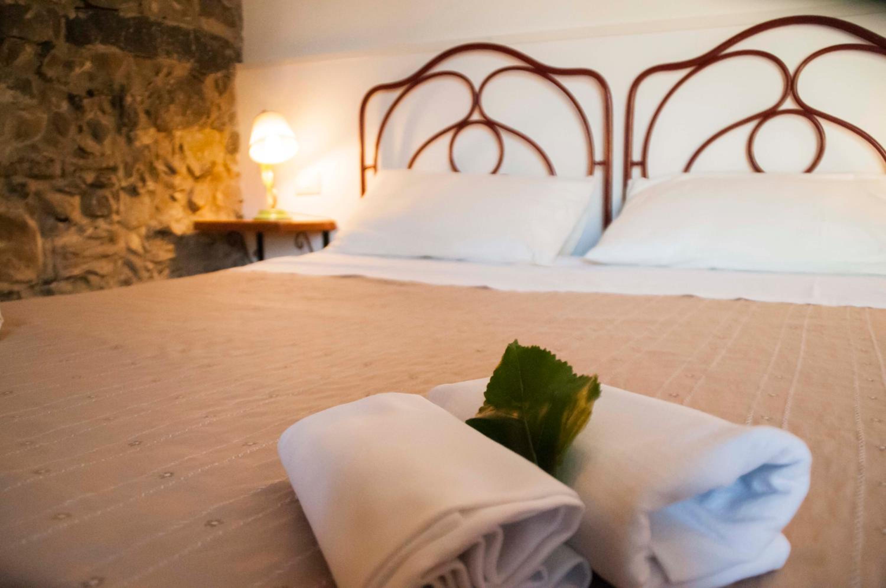 Antico Borgo Etneo Country Hotel