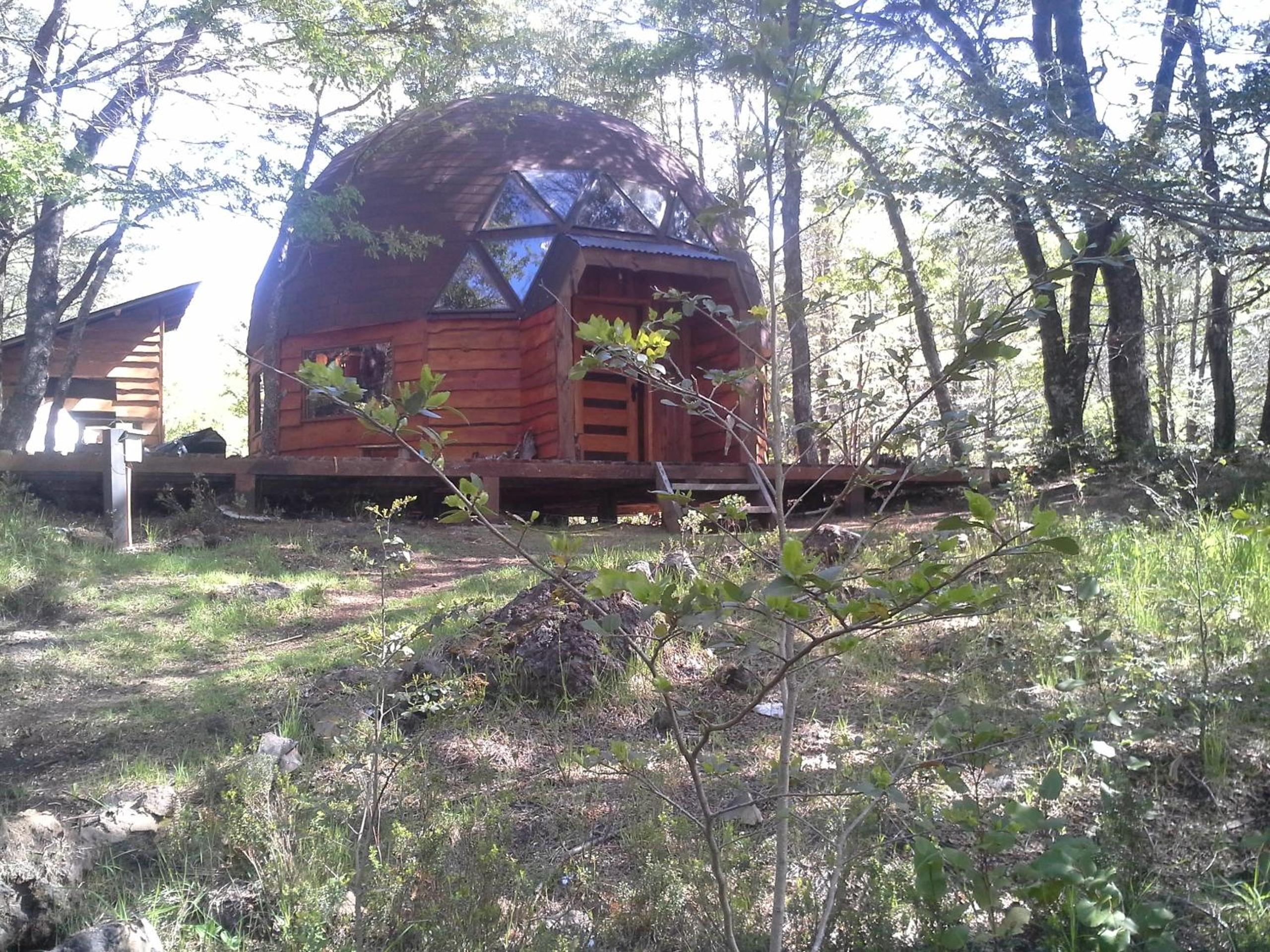 Domos Entre Bosques