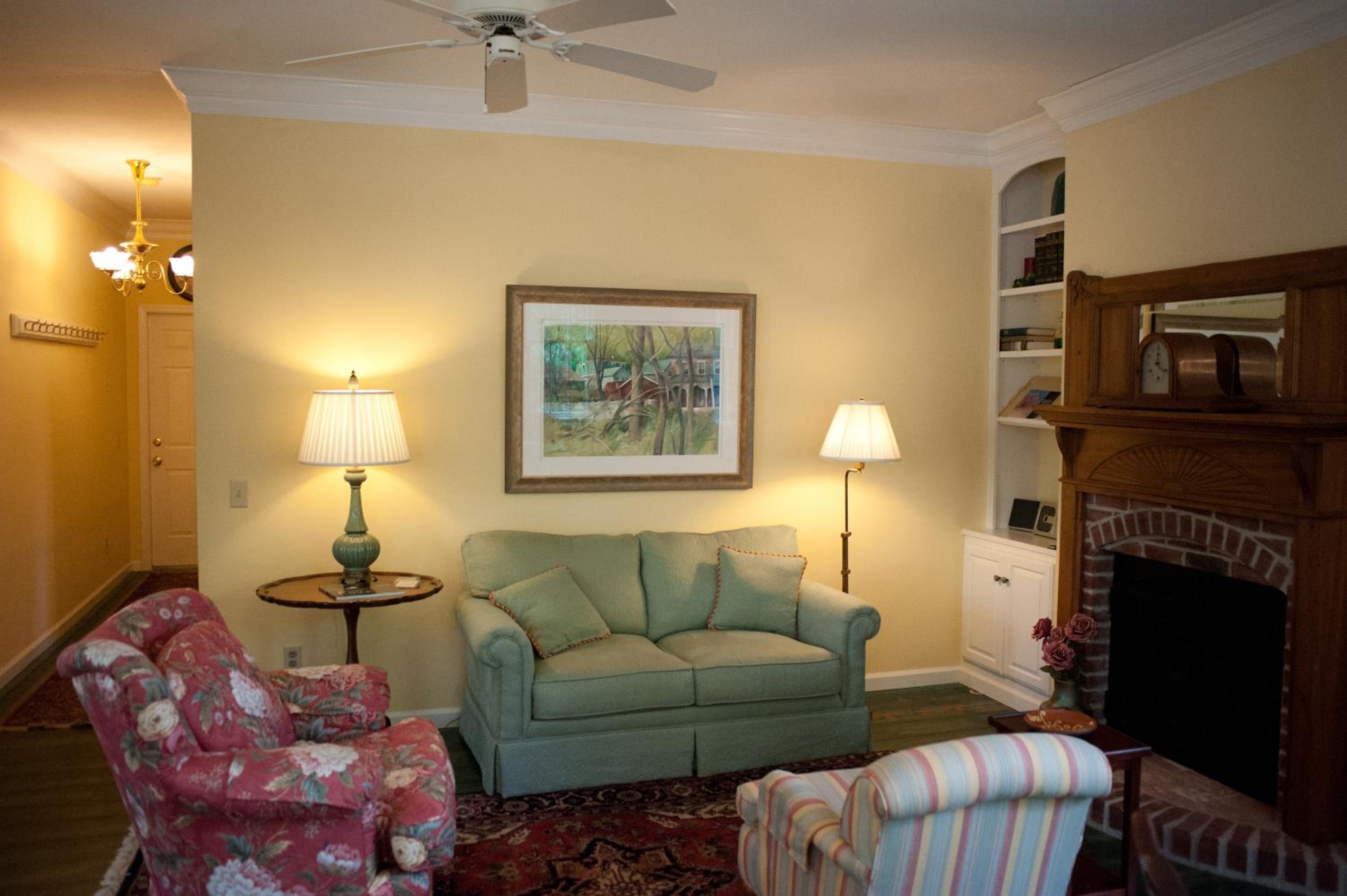Green Tree Inn