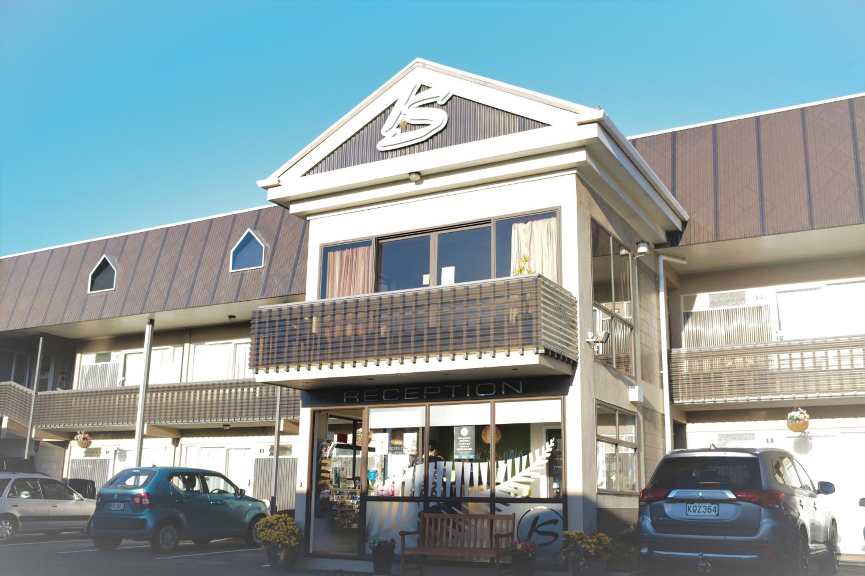 Kiwi Studios Motel view 5