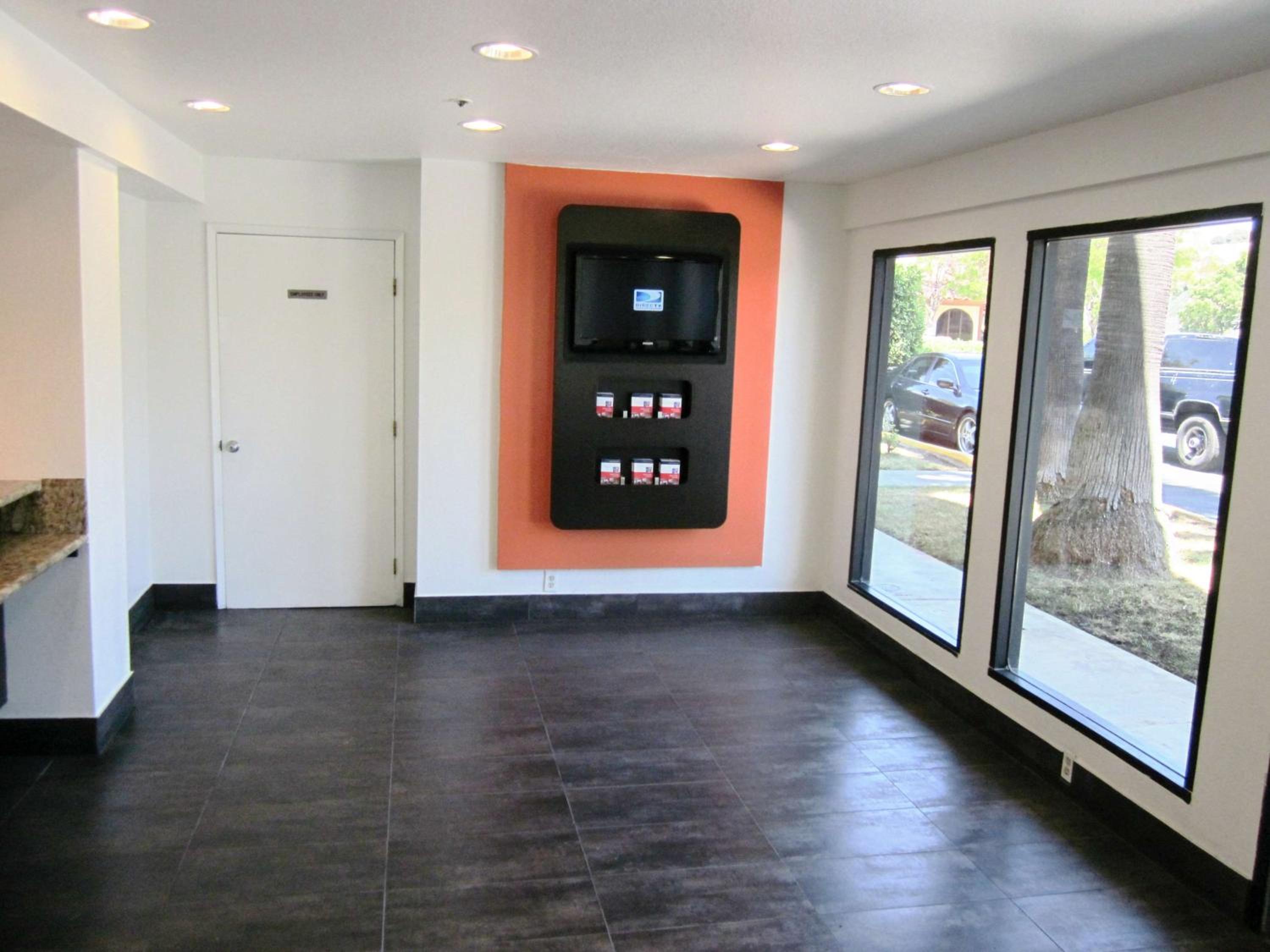 Fairfield Vacations - Motel 6-Fairfield, CA - Napa Valley - Property Image 4