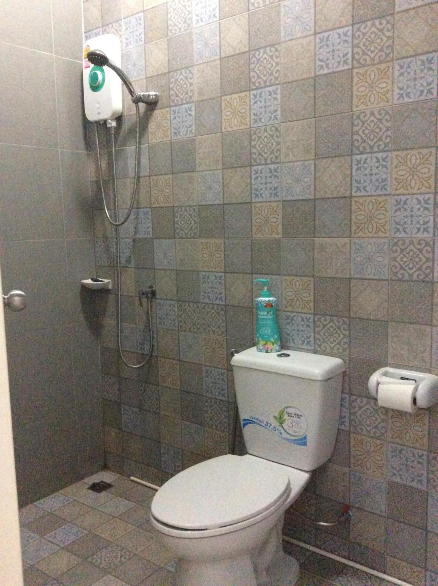 Amaretto Hostel
