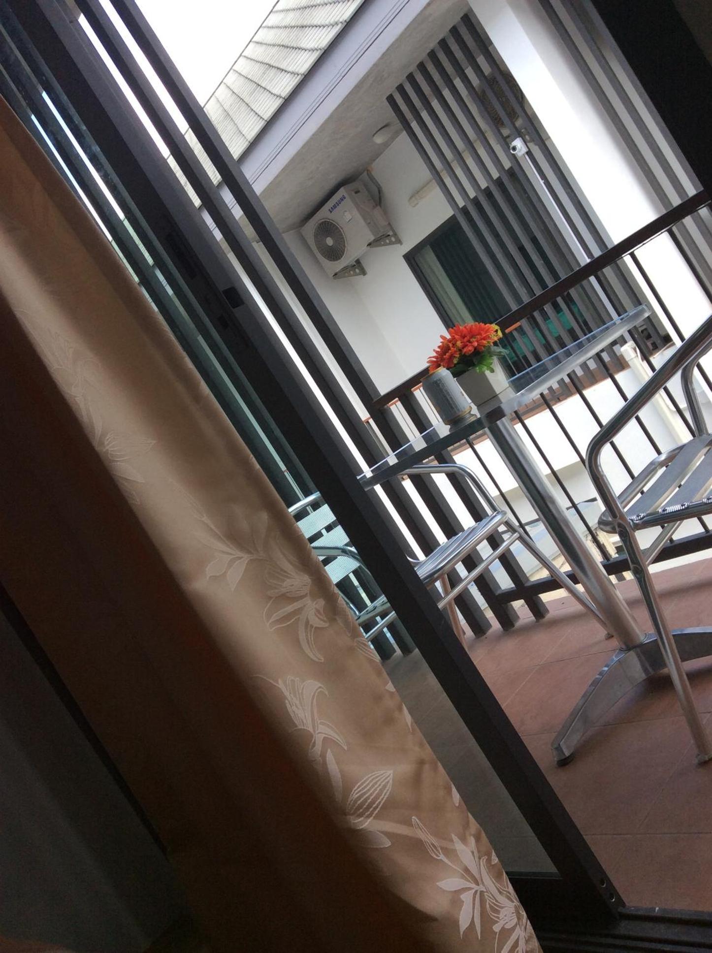 Amaretto Hostel