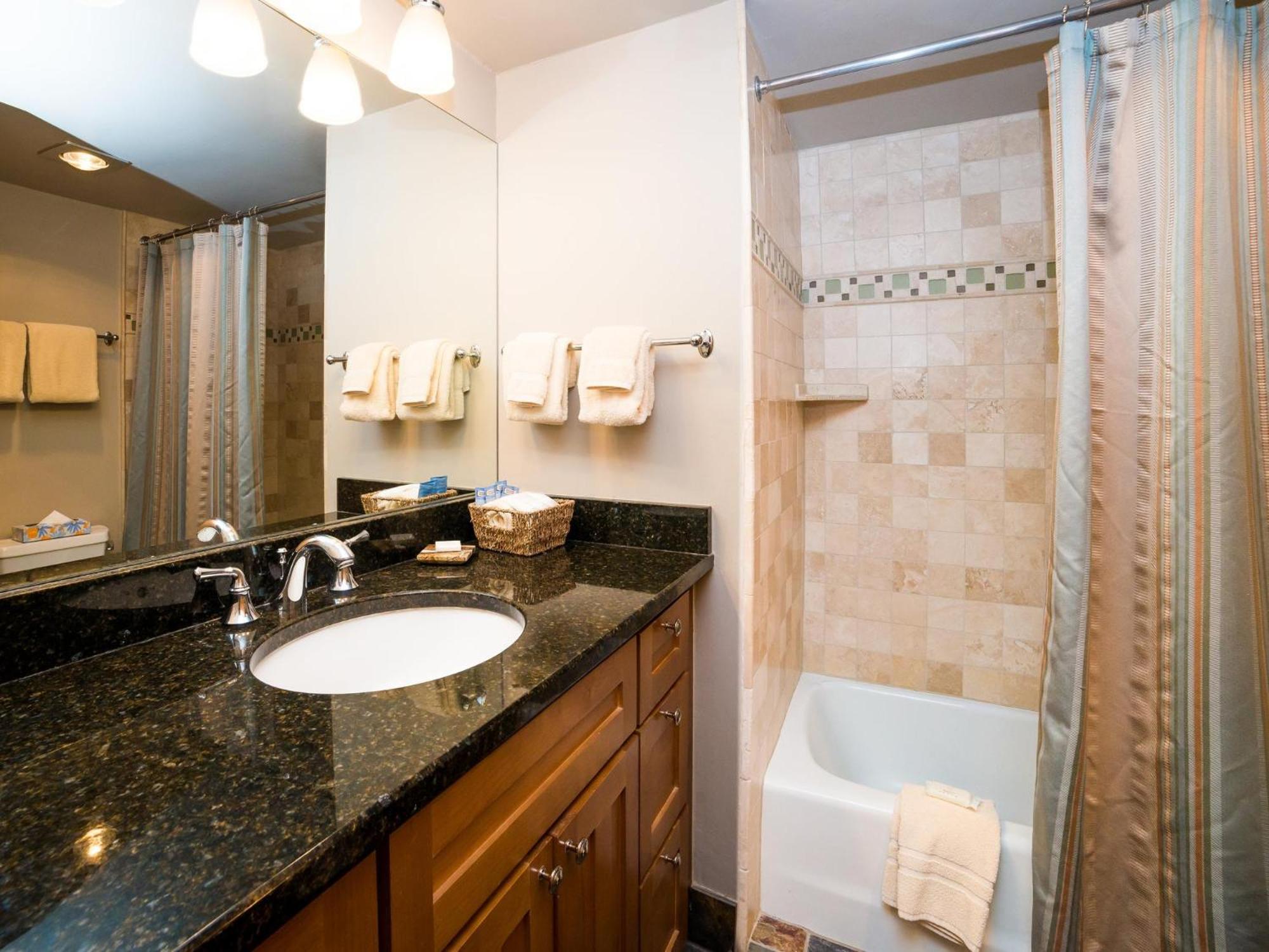 Foto 40 de 60 de Lift One Condominiums - 1, 2, 3 Bedroom Units Adjacent To Downtown Aspen