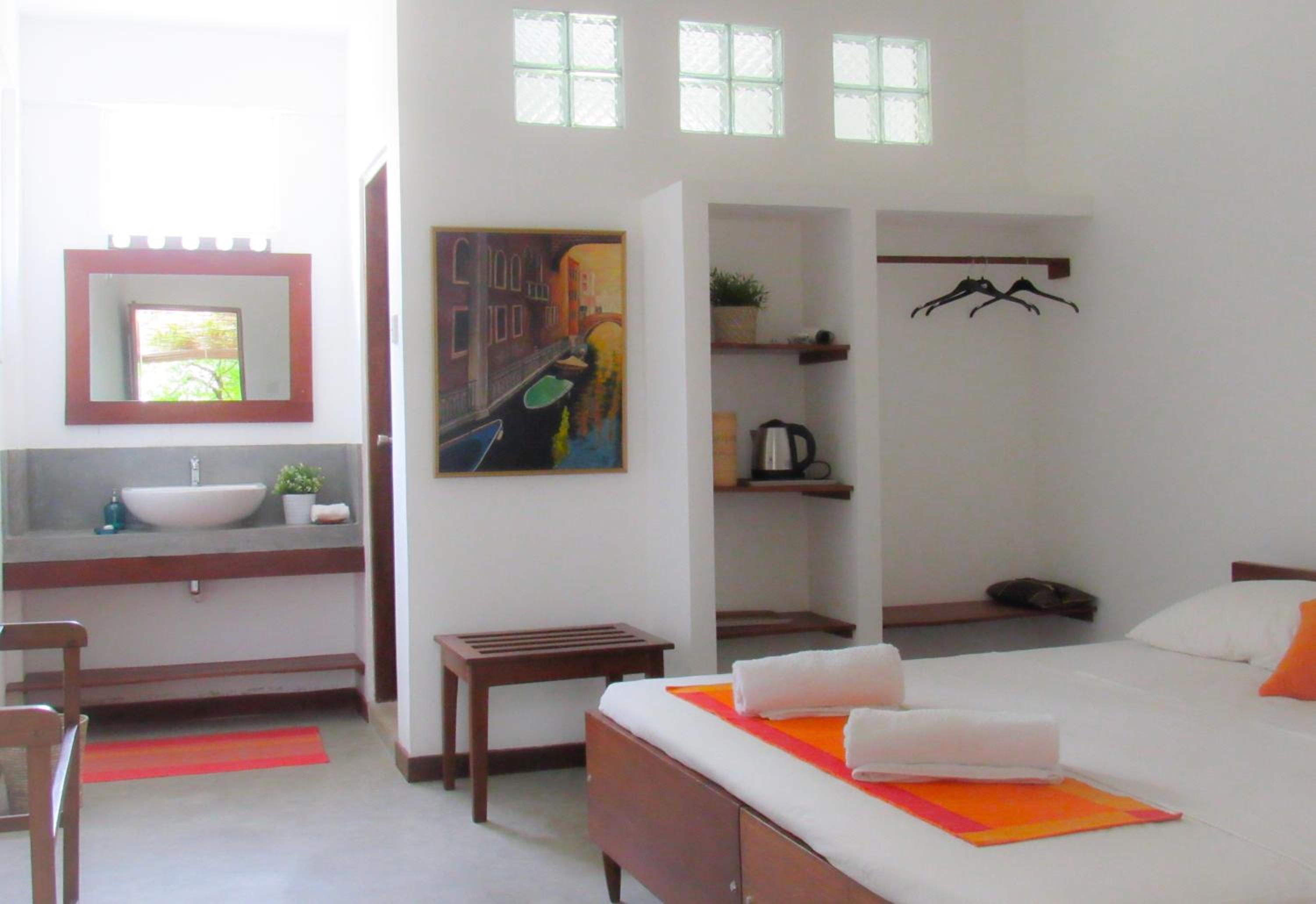 Sayura House