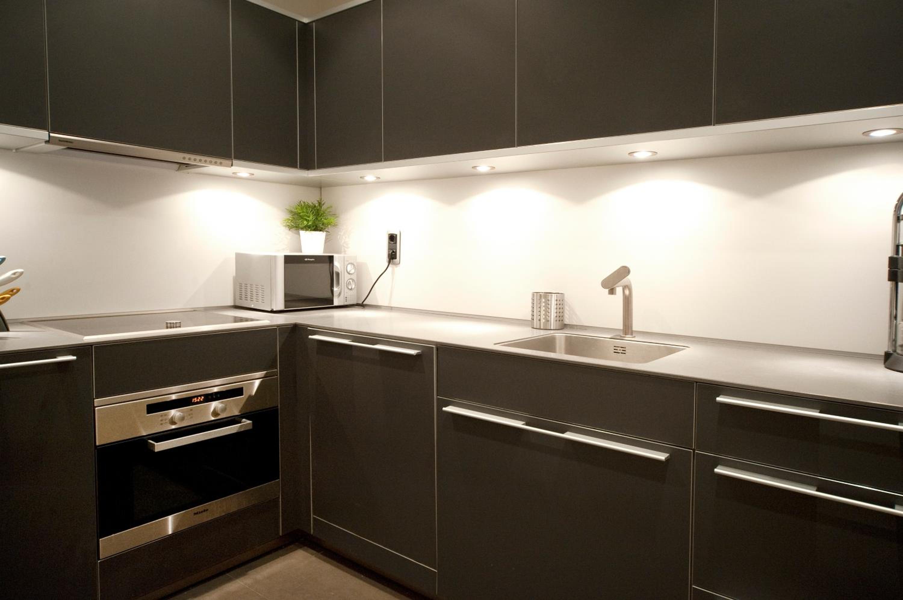 You Stylish City Center Apartments