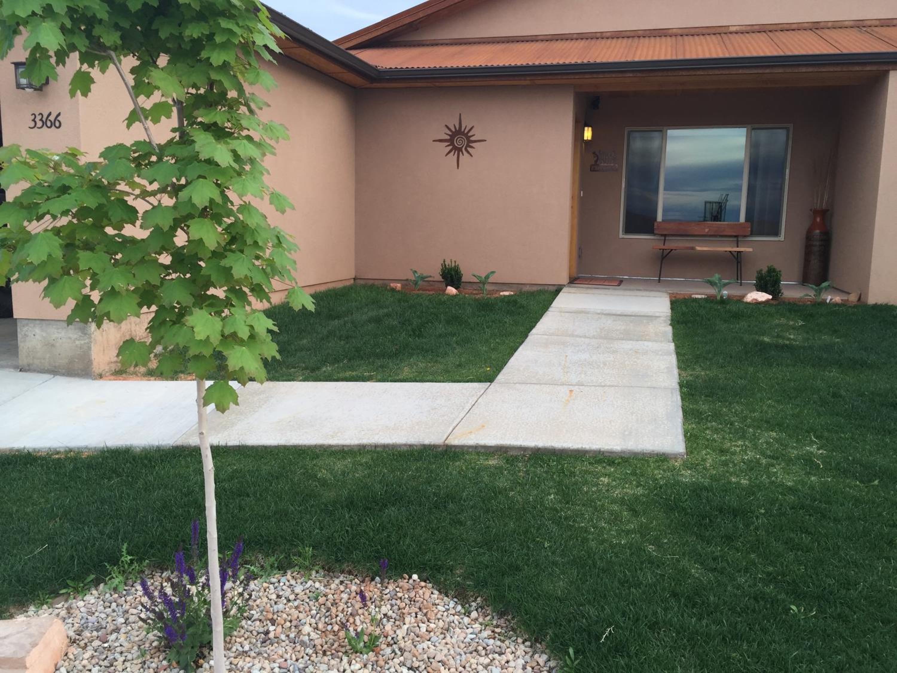 Oleander Place view 3