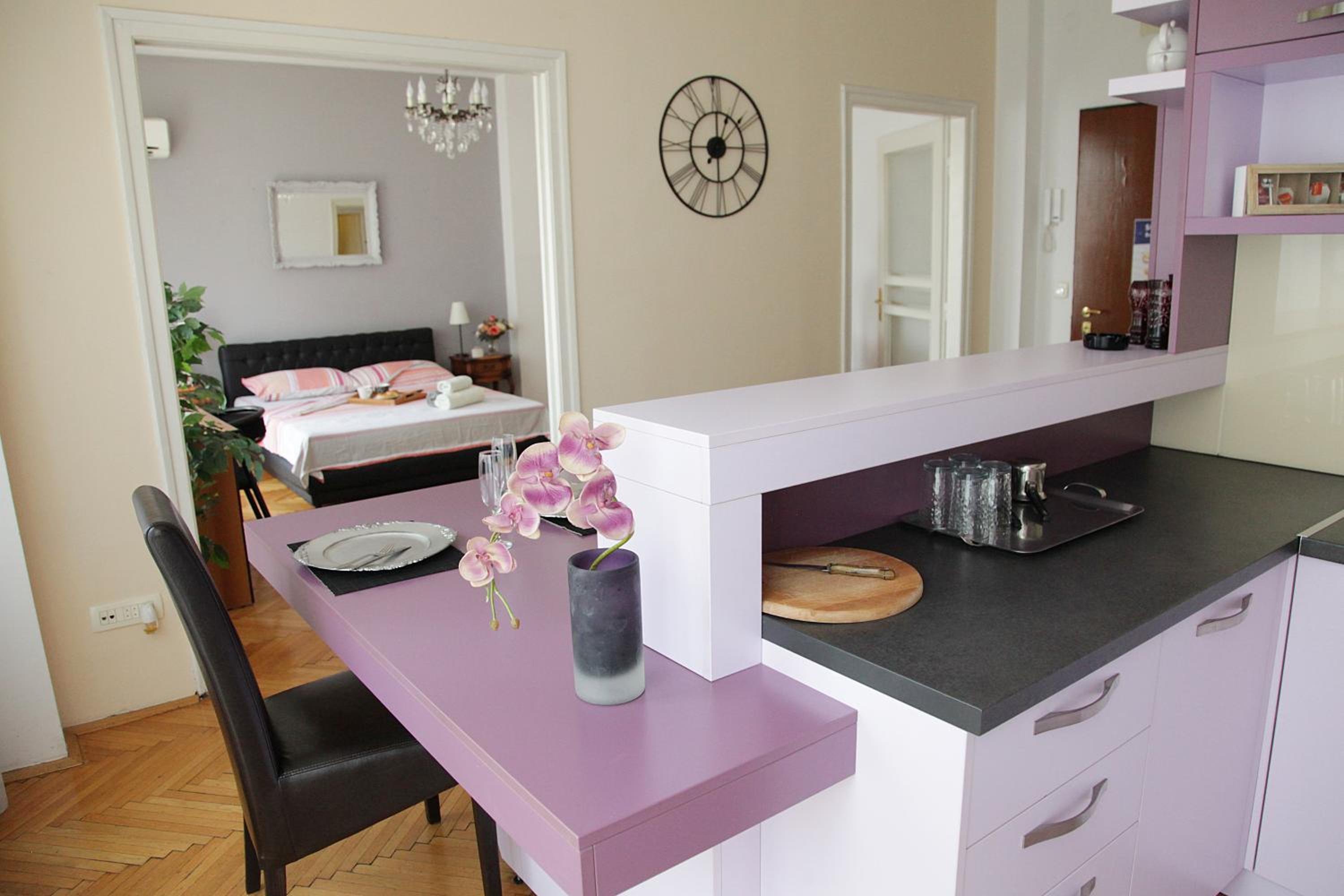 London Apartment